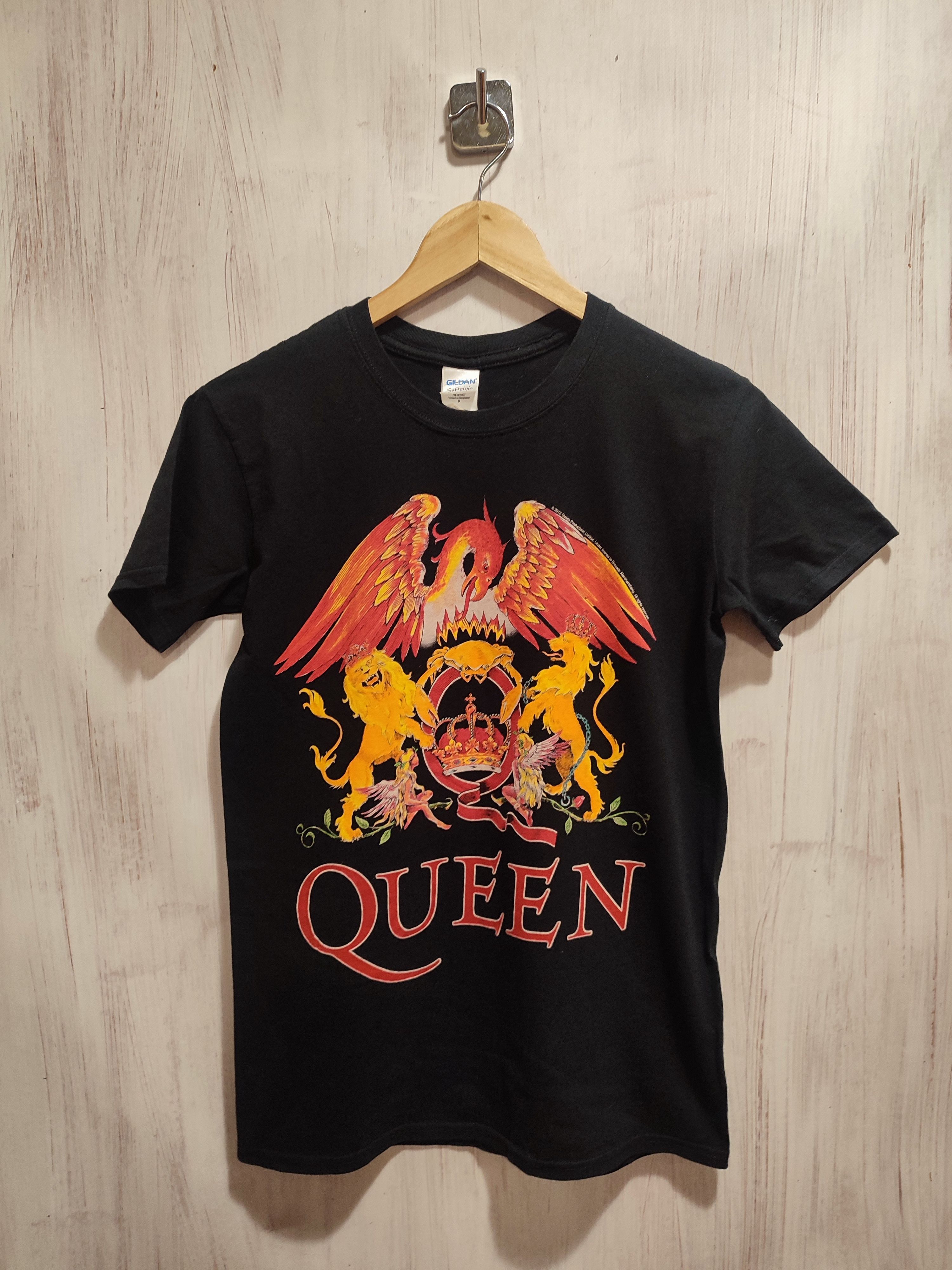 Queen bohemian rhapsody t shirt deals