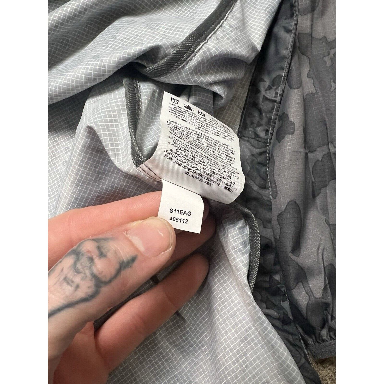 Nike Nike Gray Camo Patterned Athletics West 2011 Nylon Sample M Size US M / EU 48-50 / 2 - 9 Thumbnail