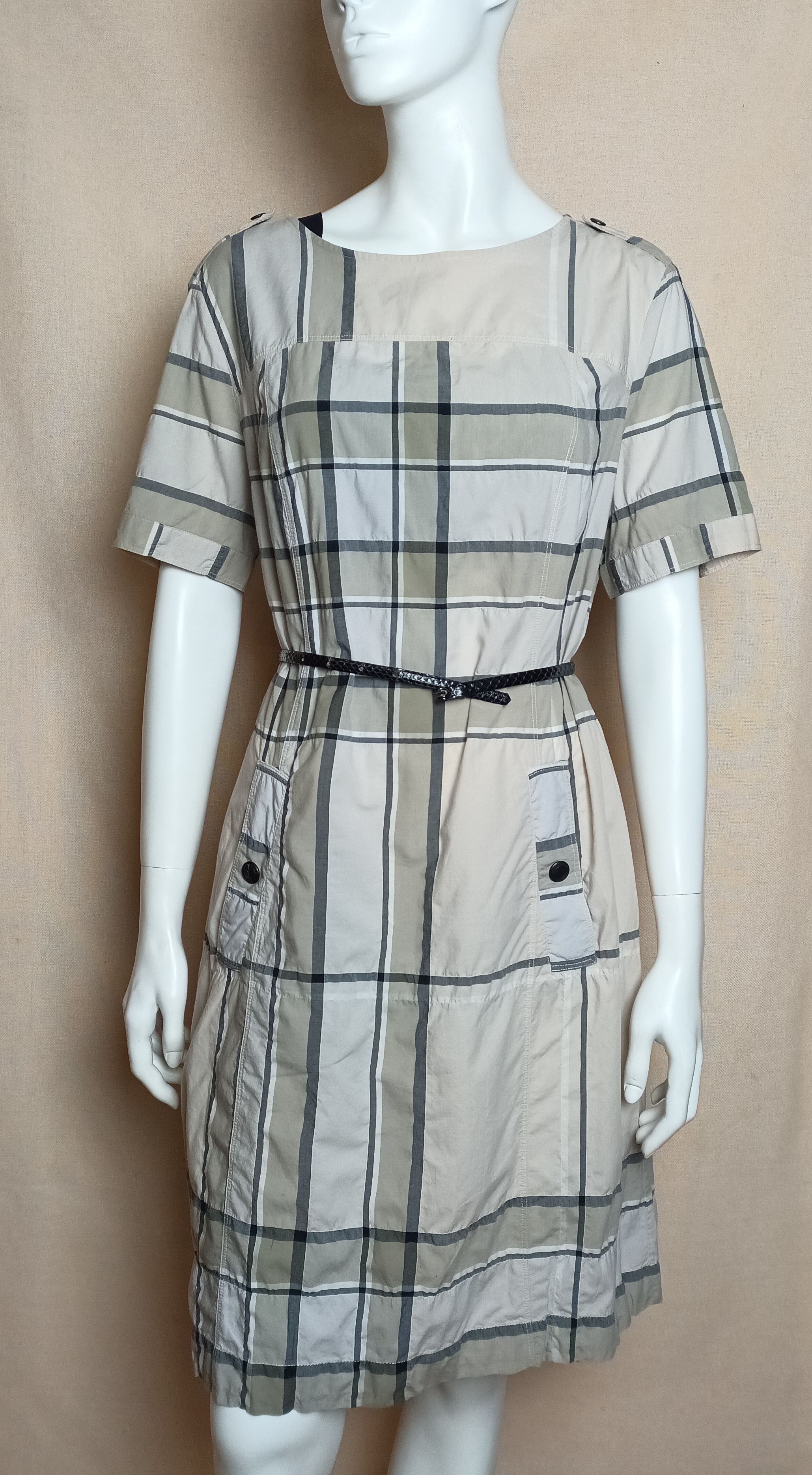 Burberry Burberry Brit Kristie Dress Nova Check Plaid Beige Grey US12 Size L / US 10 / IT 46 - 4 Thumbnail