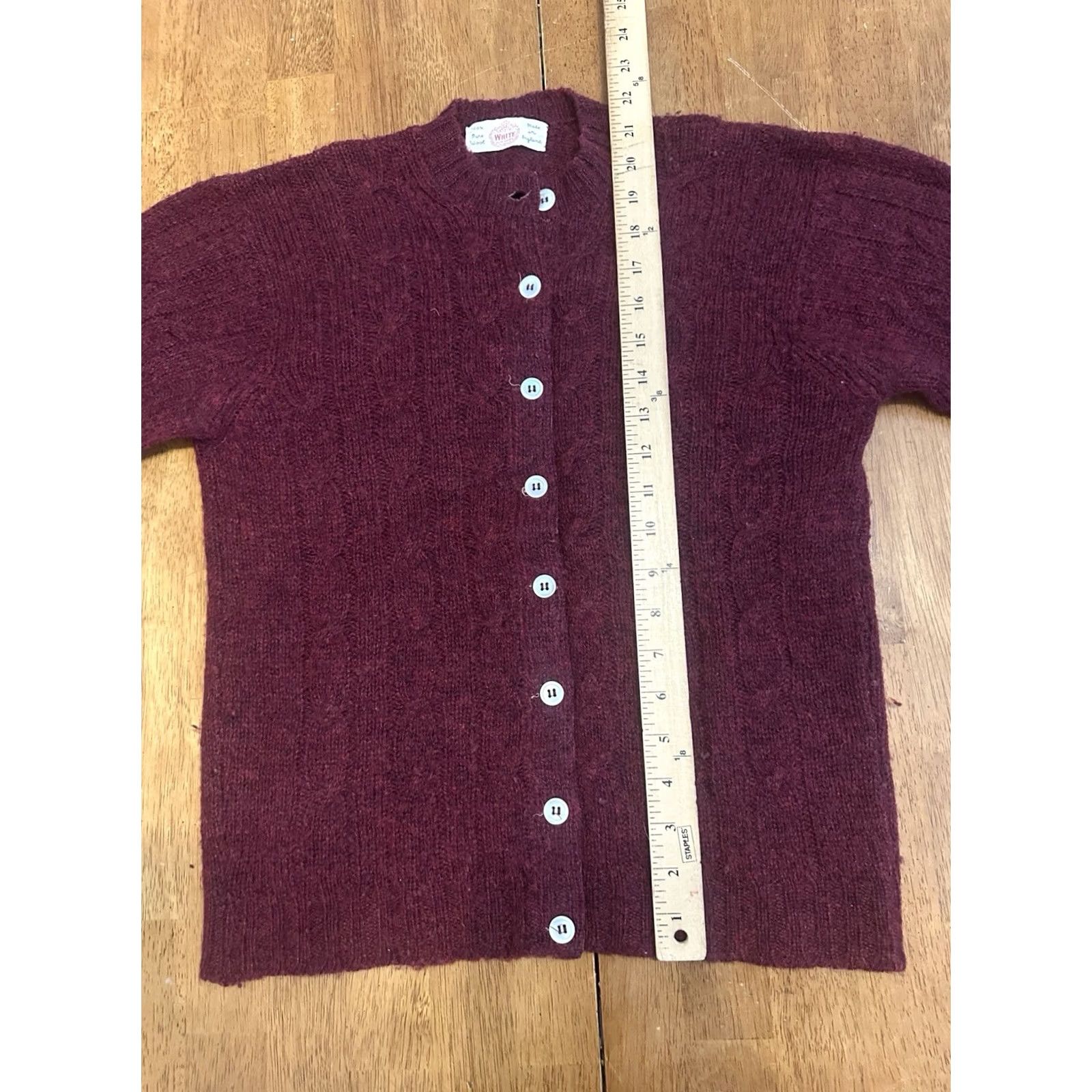 Vintage VINTAGE Cardigan Sweater Women’s Small Maroon 50s New Haven Made In England Size S / US 4 / IT 40 - 6 Thumbnail