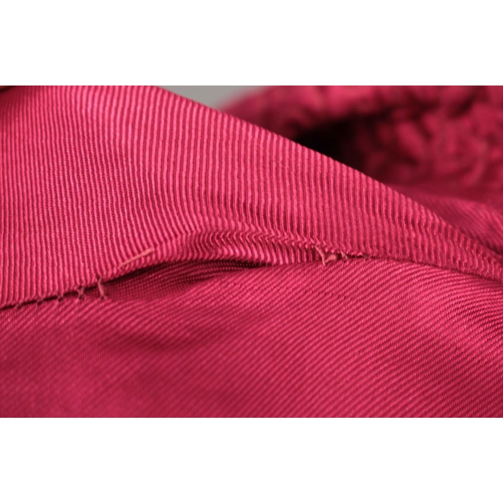 Vintage VINTAGE Leao De Ouro Robe / Smoking Jacket 50s Red Rayon Short Sz M Medium Men’s 1950s Size US 35 - 7 Thumbnail