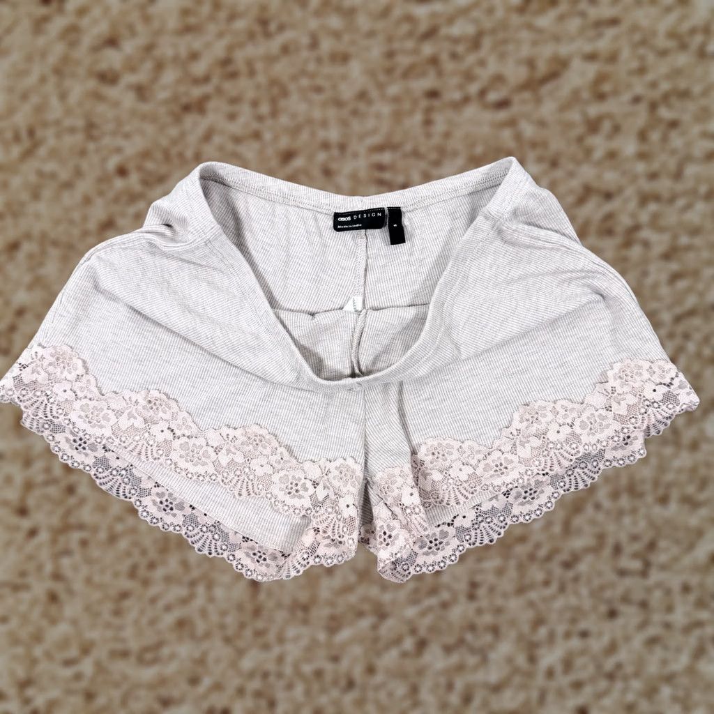 Asos ASOS Design Silk Lace Trim Sleepwear Short Women's Sz Small Pink Size 28" / US 6 / IT 42 - 1 Thumbnail