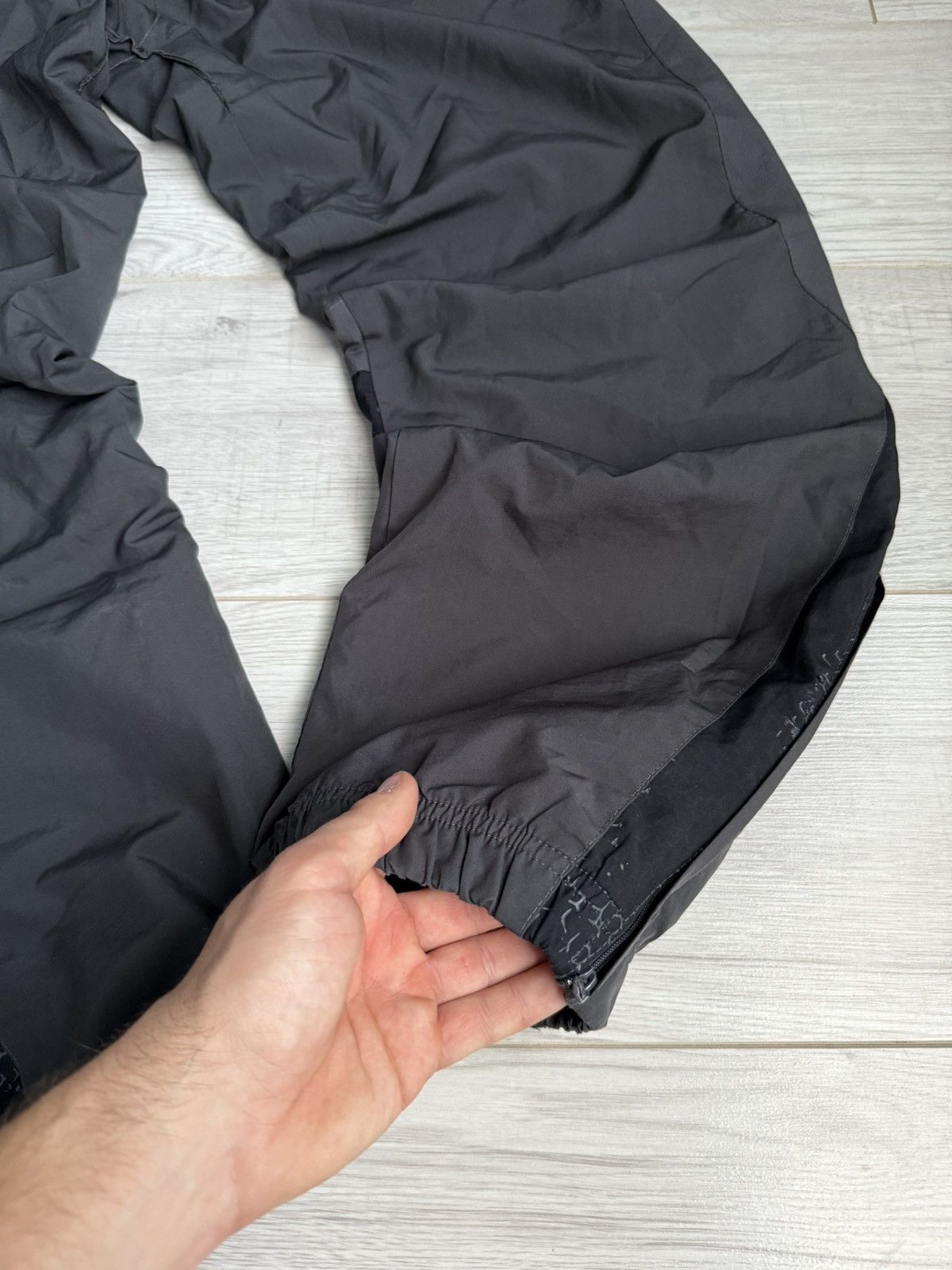 Nike × Vintage Vintage Nike Baggy Track Pants Nylons y2k swoosh logo Size US 32 / EU 48 - 3 Thumbnail