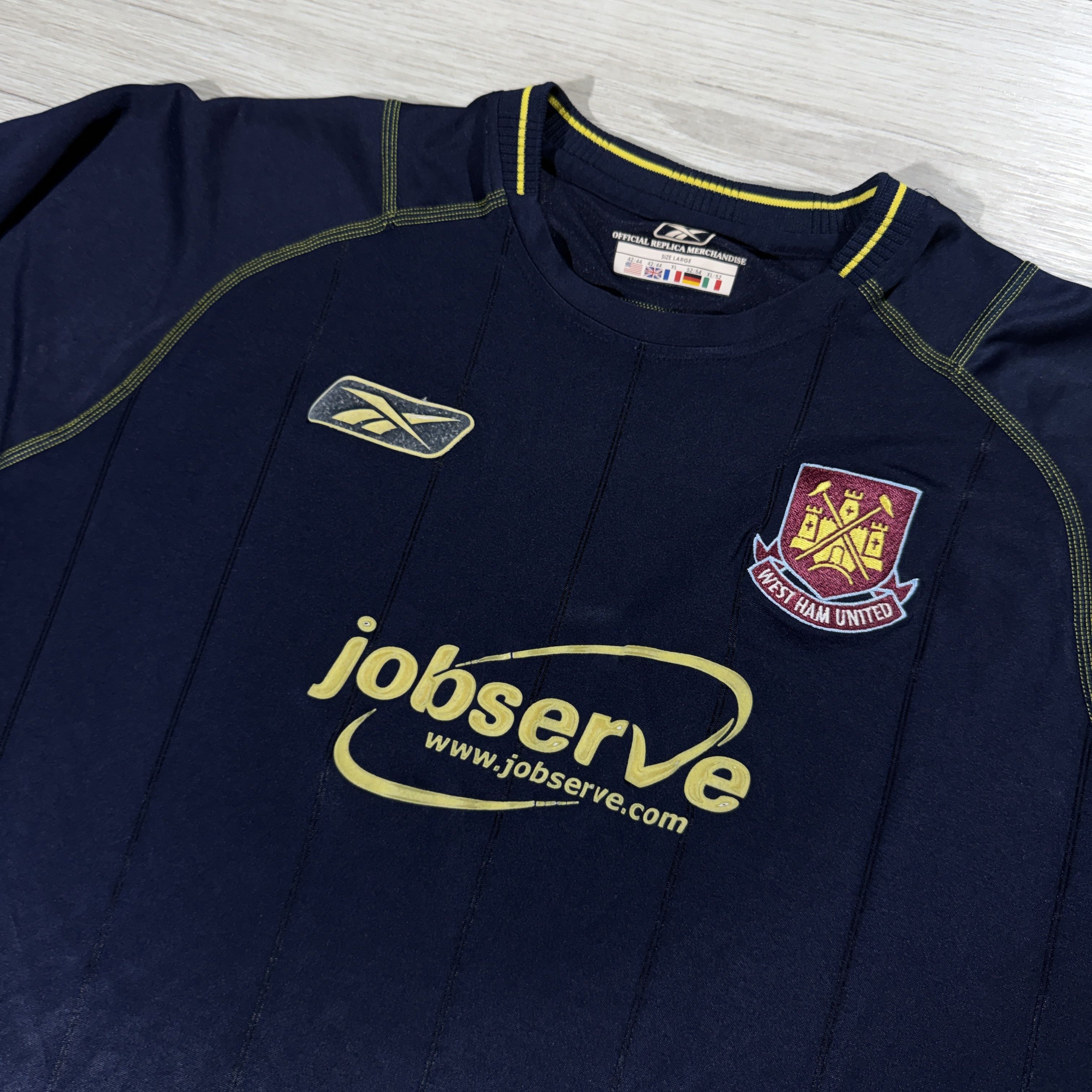 Reebok Vintage Reebok West Ham United FC 2003 Away Jersey Size L Size US L / EU 52-54 / 3 - 4 Thumbnail