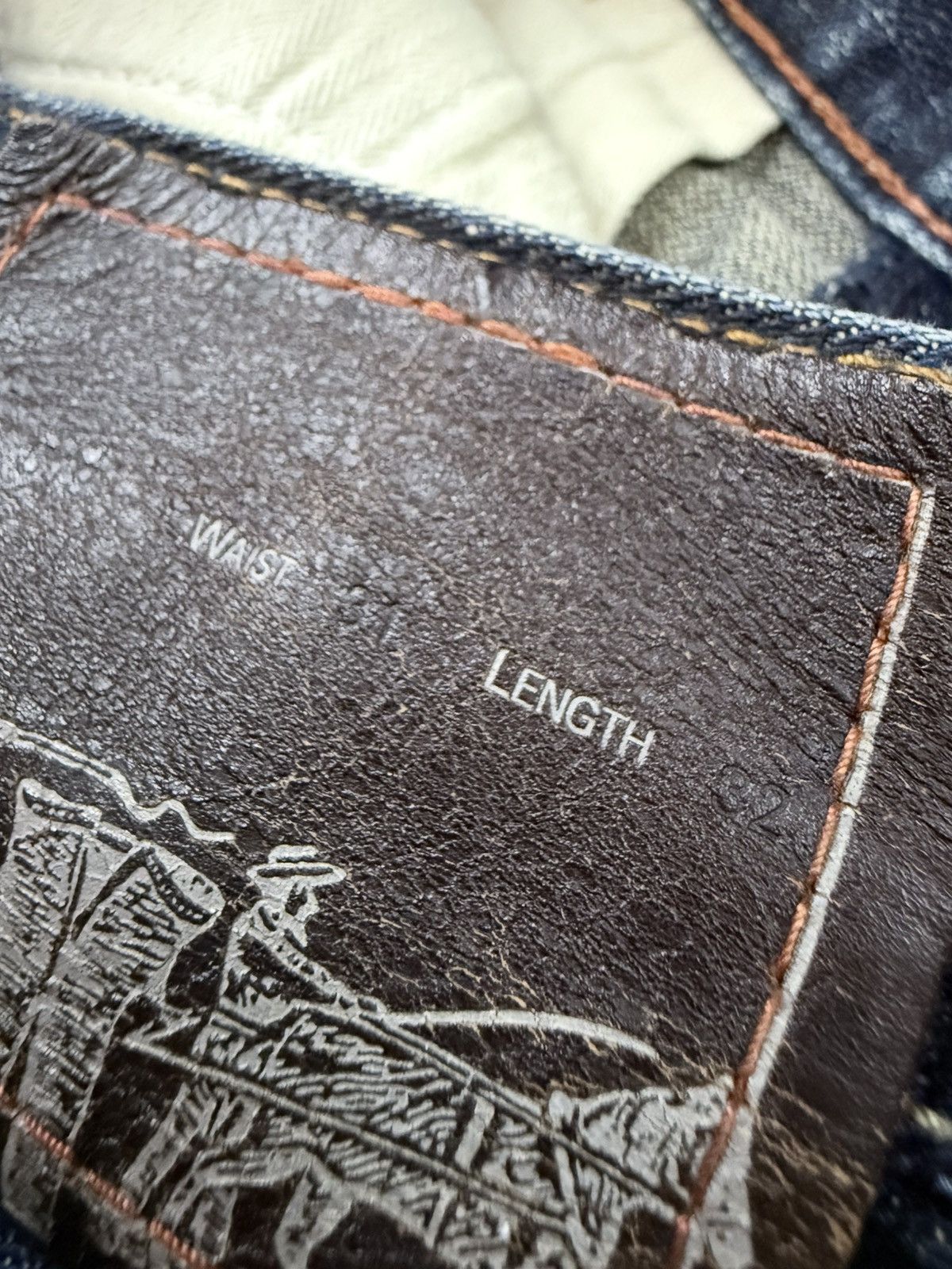 Engineered Garments × Levi's Vintage Levi’s 519 90s Distressed Heavy Fade Whisker Denim Size US 31 - 12 Thumbnail