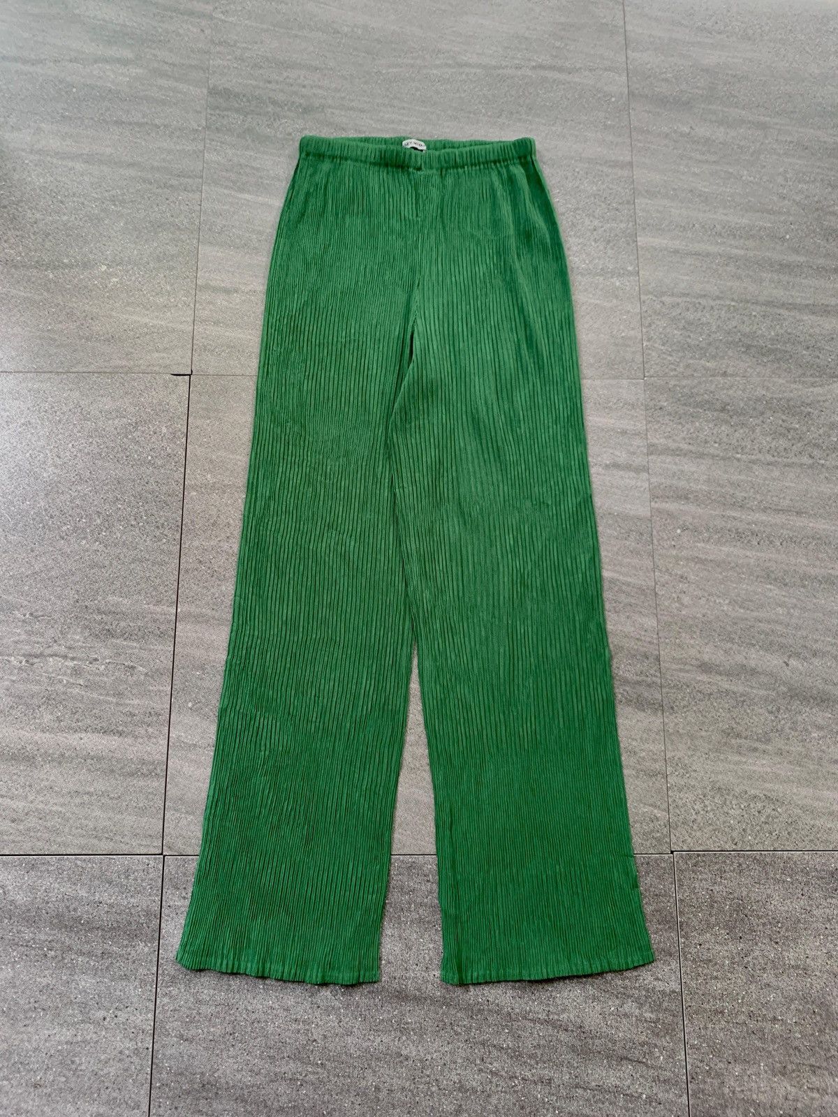 Issey Miyake FREE TAX! Pleats Please Relaxed Pants Size US 30 / EU 46 - 2 Thumbnail