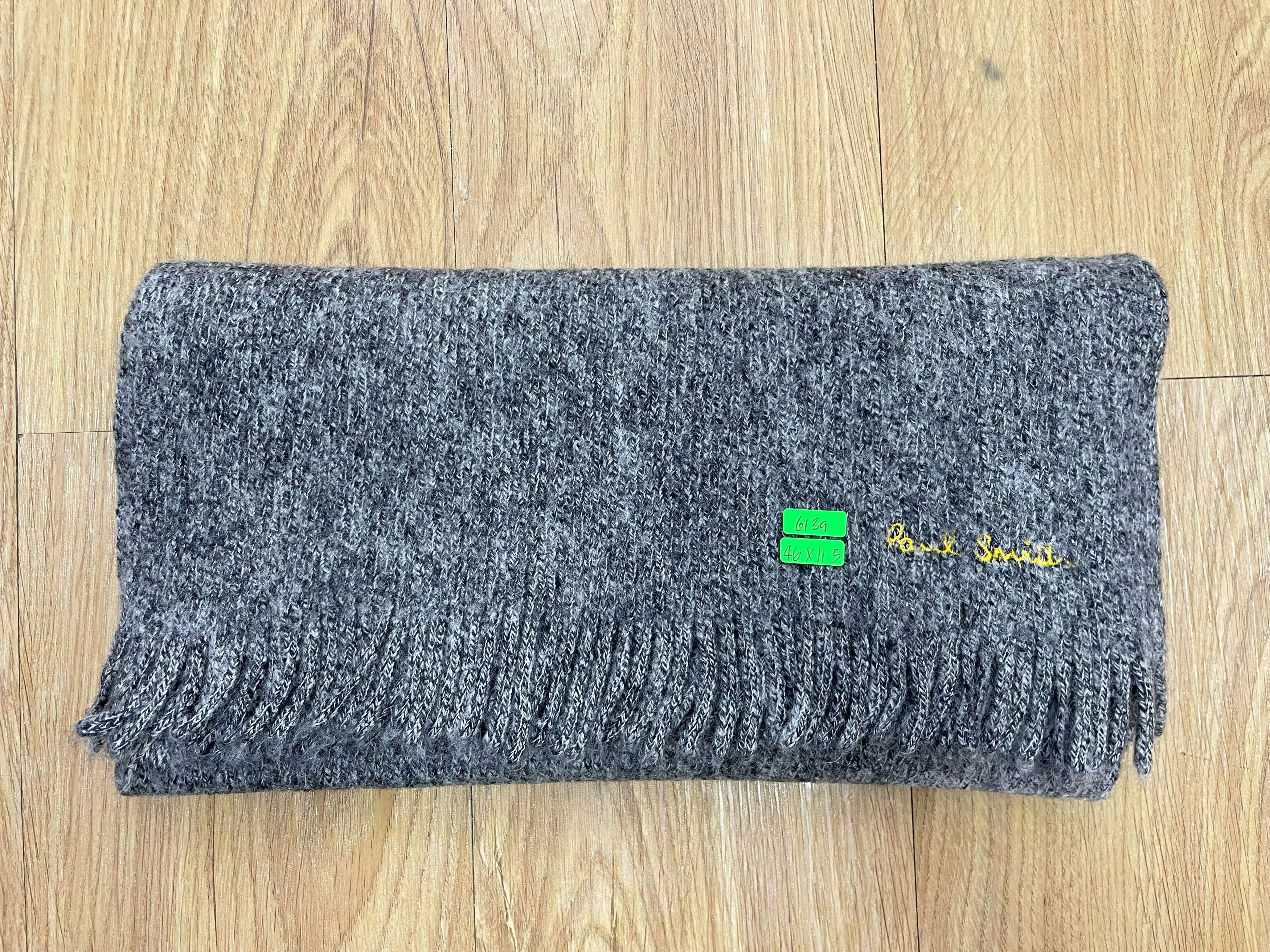 Paul Smith Paul Smith Scarf / Muffler - 6139 Size ONE SIZE - 6 Thumbnail