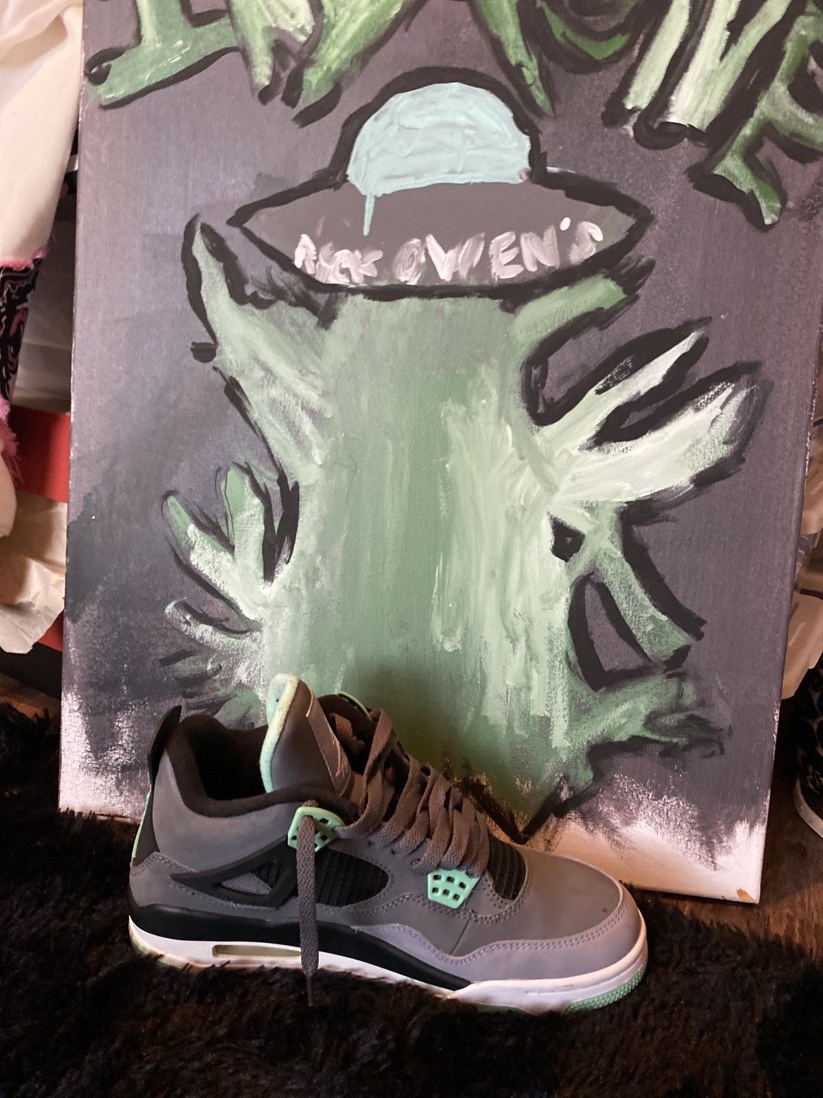 Jordan Brand Air Jordan 4 retro Green Glow Grey Size US 8.5 / EU 41-42 - 1 Thumbnail