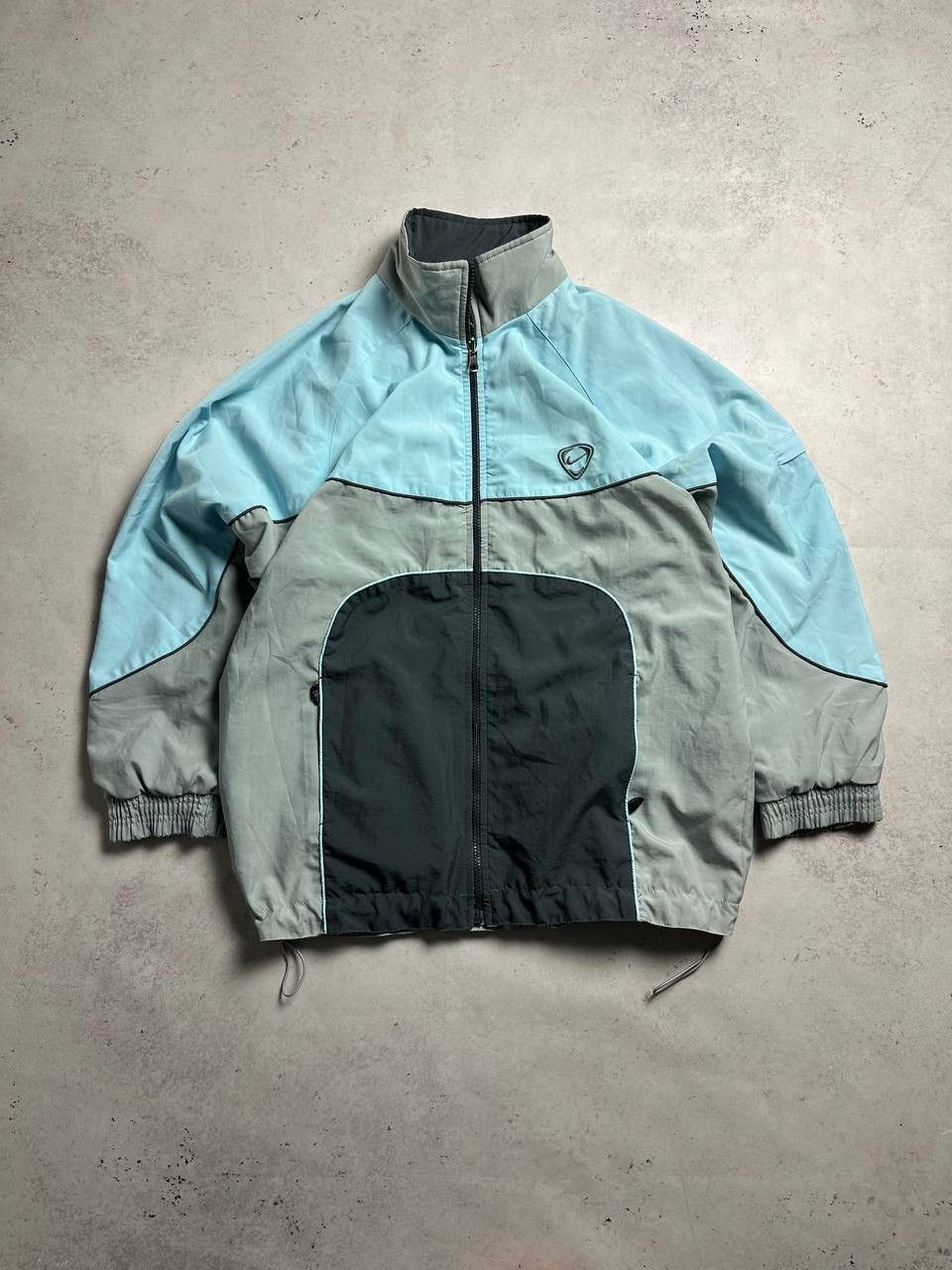 Nike Vintage Nike Swoosh Boxy Olympic Jacket Y2K L Size US L / EU 52-54 / 3 - 1 Thumbnail