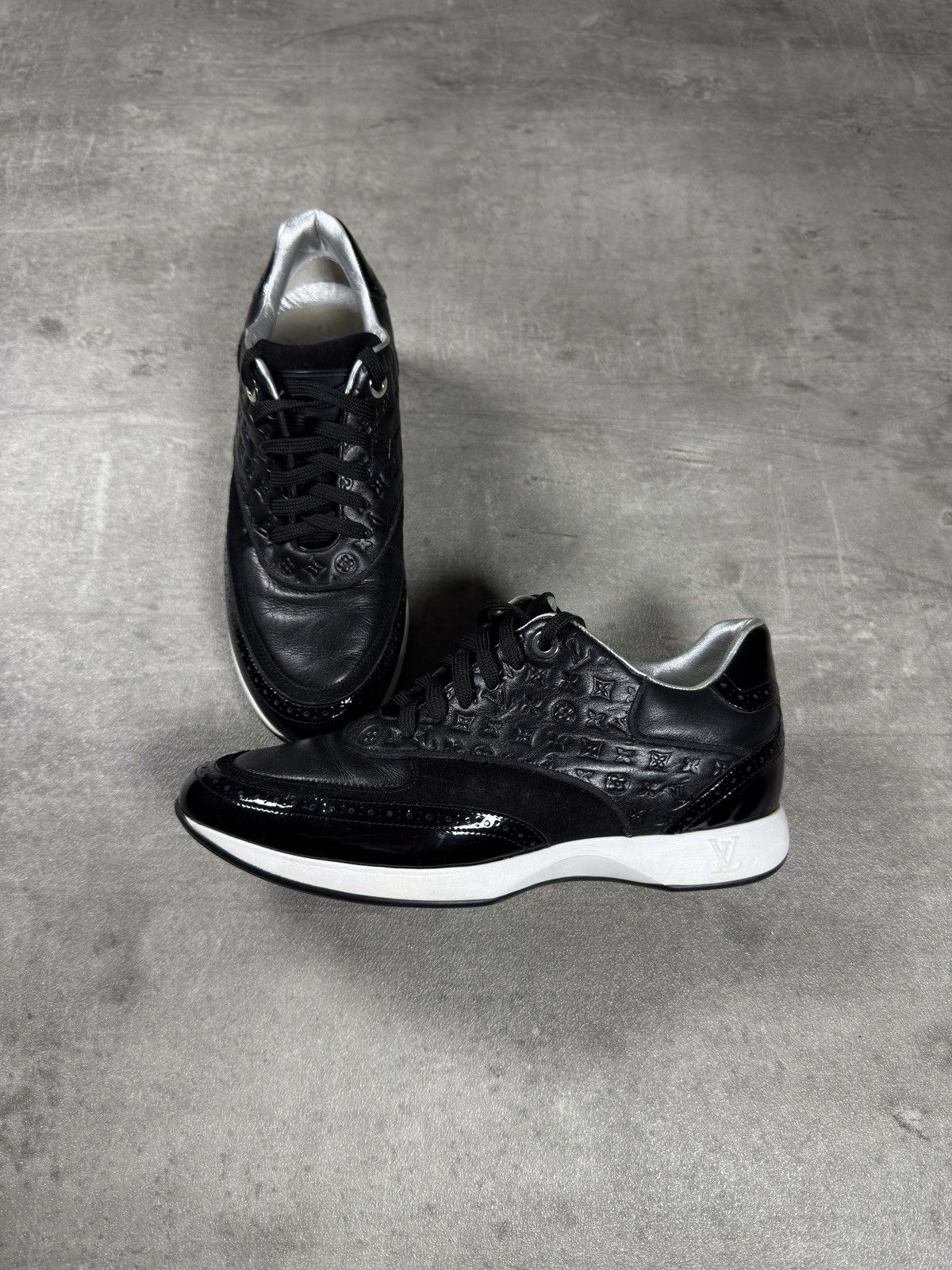 Louis Vuitton Louis Vuitton Monogram Run Away Sneakers – Black / Silver Size US 5 / EU 37 - 2 Thumbnail
