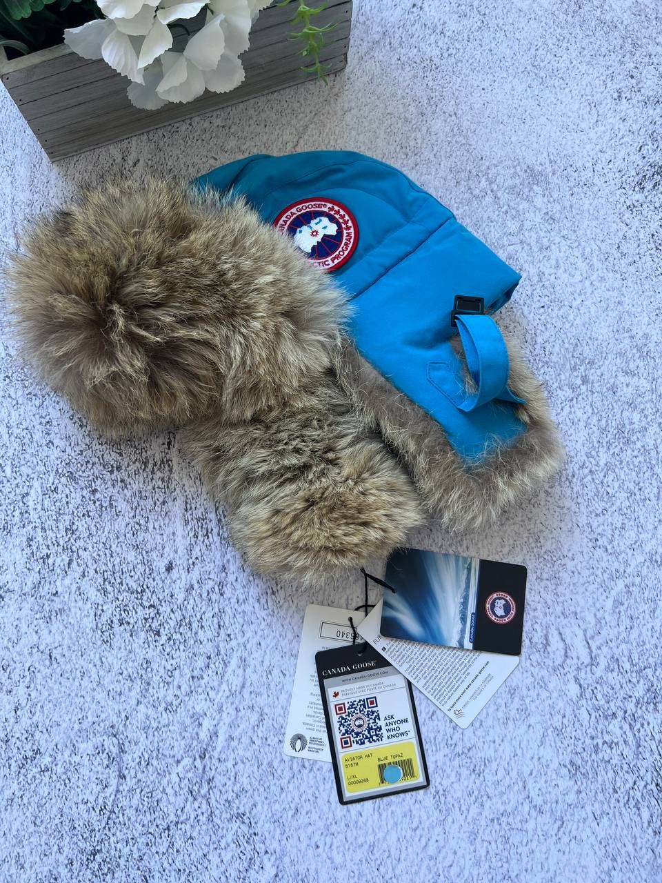 Canada Goose NEW CANADA GOOSE AVIATOR HAT FUR L/XL Size 34 - 4 Thumbnail