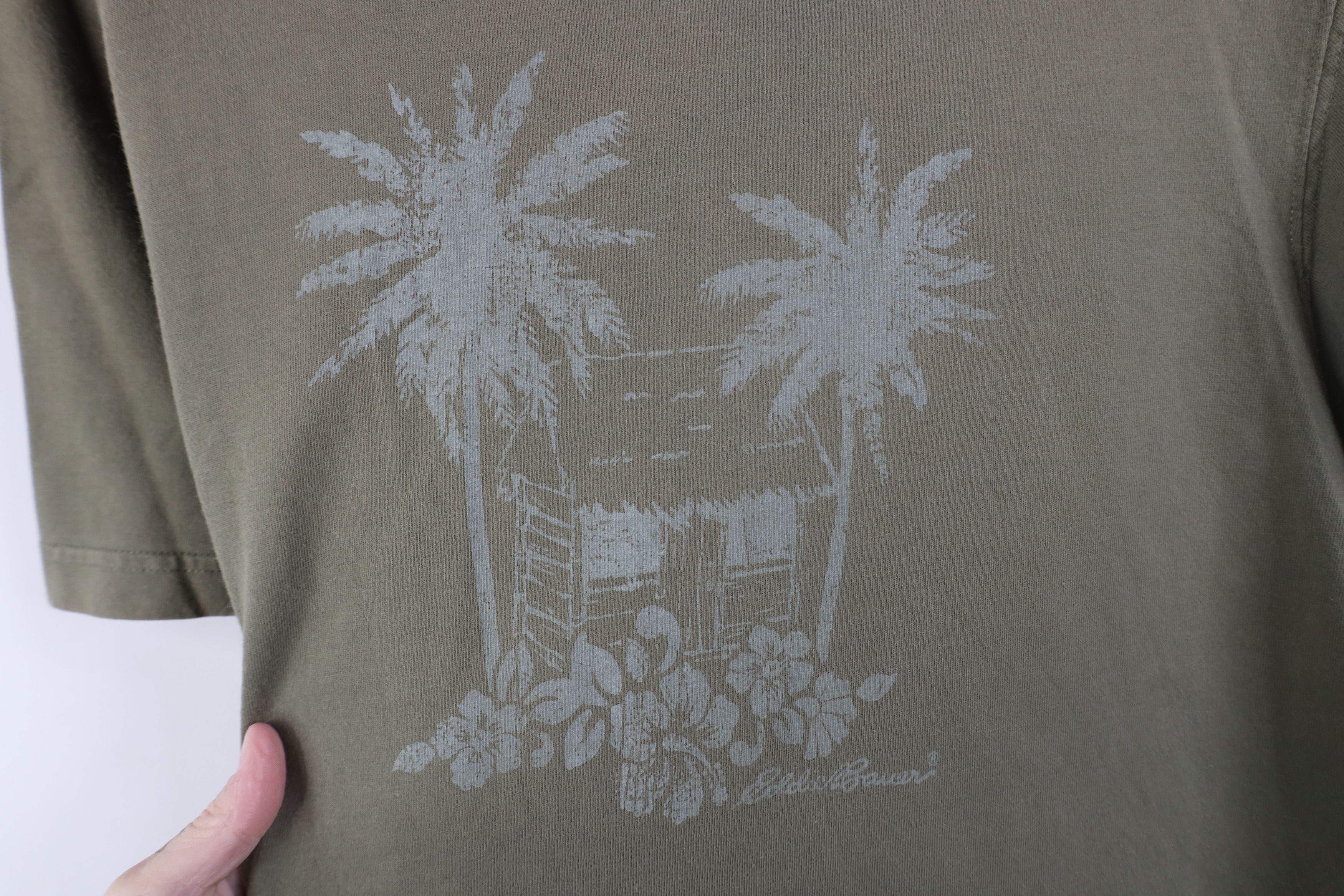 Eddie Bauer Vintage Y2K Eddie Bauer Spell Out Beach Hut Flower T-Shirt Size US M / EU 48-50 / 2 - 4 Thumbnail