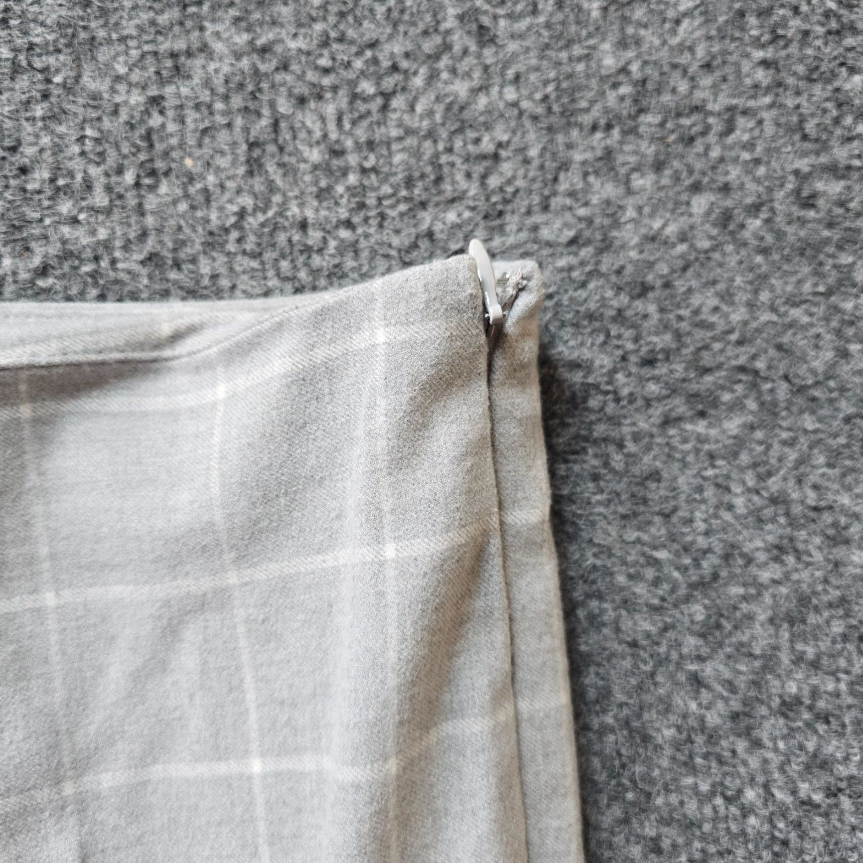 Anthropologie Anthropologie Cartonnier Pants Womens Size 8 Gray Plaid Tapered Capsule Career Office Pants Women Regular Inseam 28 in Gray Size 30" / US 8 / IT 44 - 3 Thumbnail