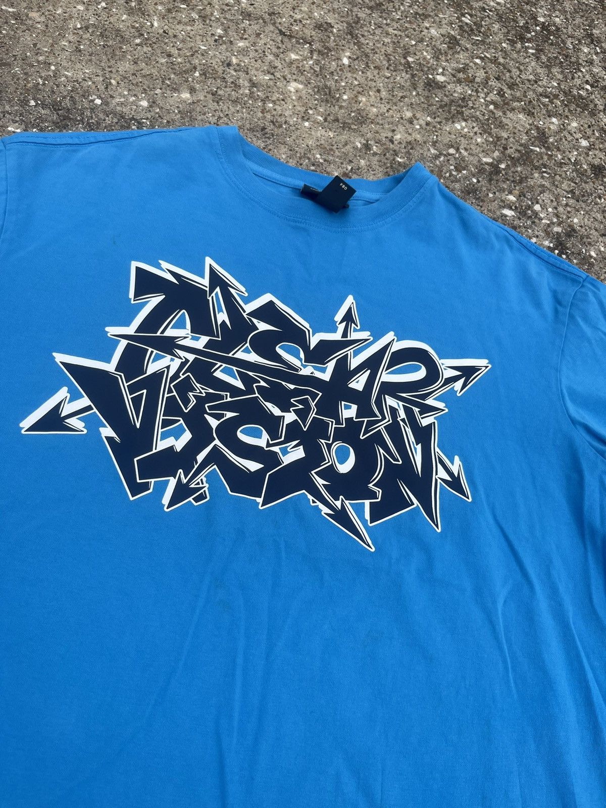 Designer × Vintage Graffiti Style Graphic “Clear Vision” Tee Size US L / EU 52-54 / 3 - 1 Thumbnail
