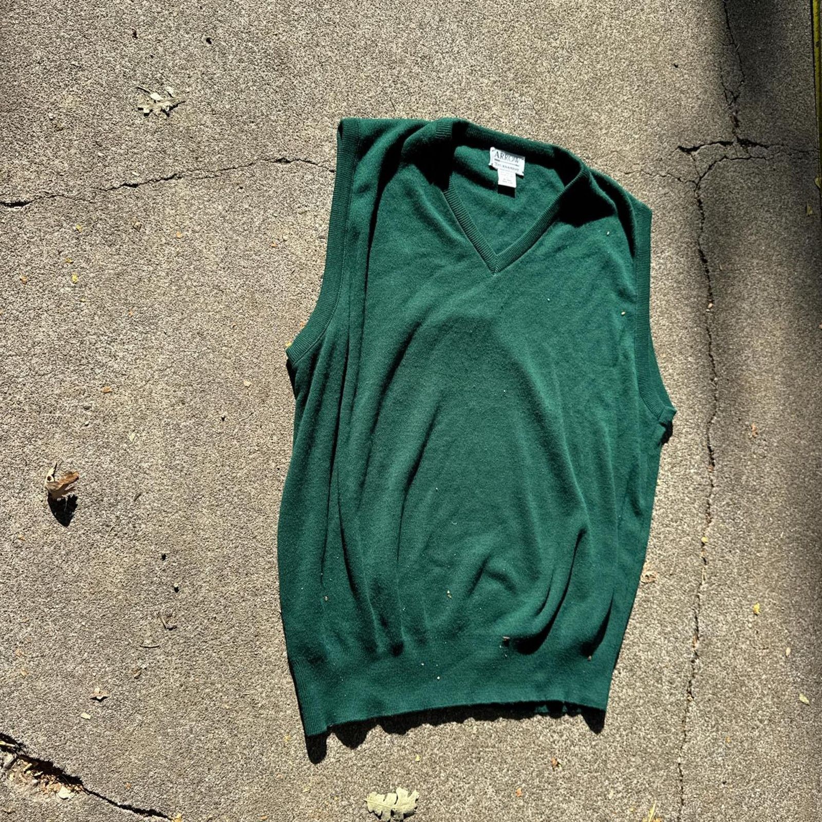 Arrow Vintage 1990s Arrow Tournament Green Sweater Vest – Size XL Size US XL / EU 56 / 4 - 2 Thumbnail