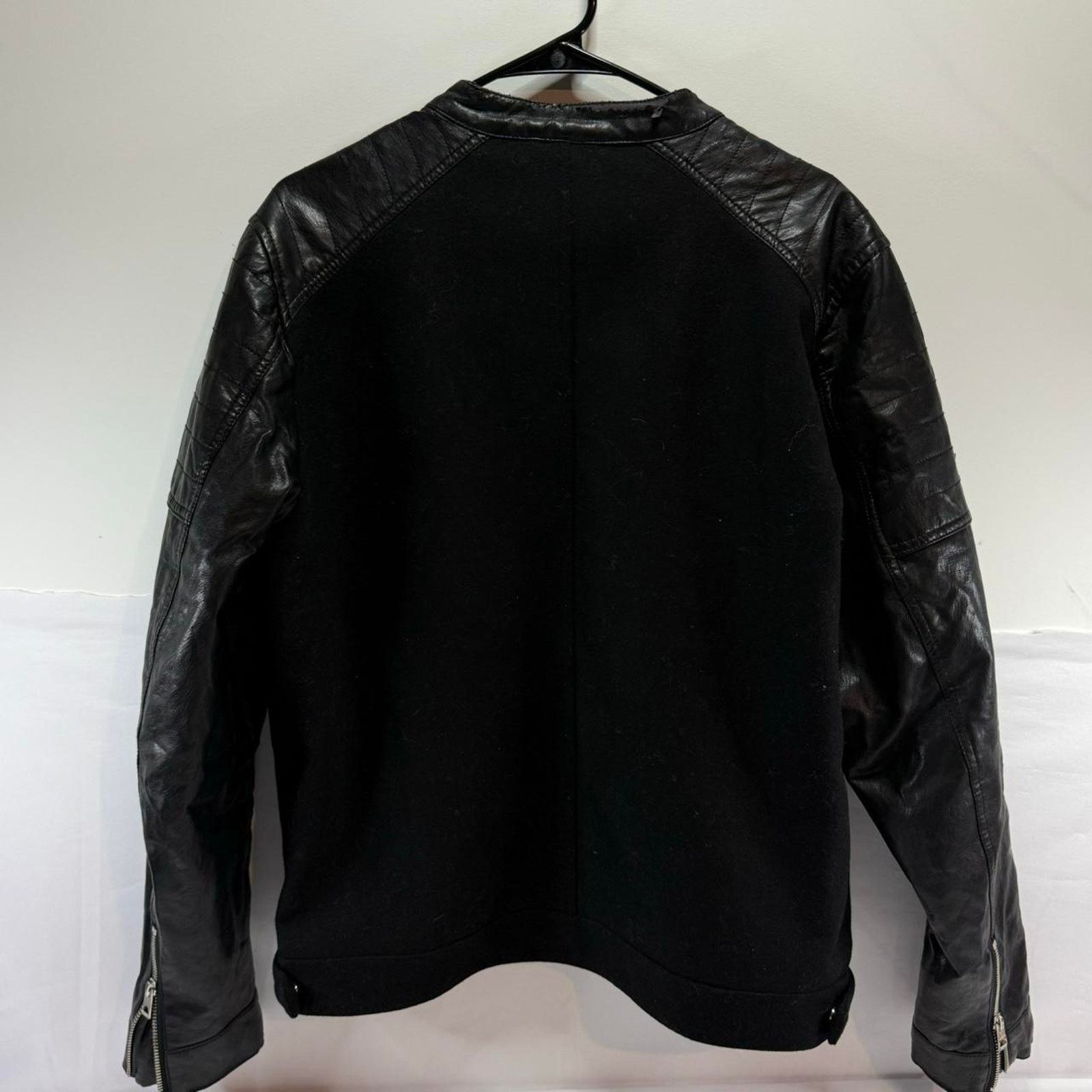 Guess Guess Vintage Men’s Biker Jacket size XL. Size US XL / EU 56 / 4 - 2 Thumbnail