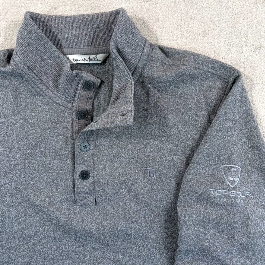 TravisMathew Travis Mathew Henley Sweater in Heather Grey Men Large Top Golf Logo NWOT Size US L / EU 52-54 / 3 - 2 Thumbnail