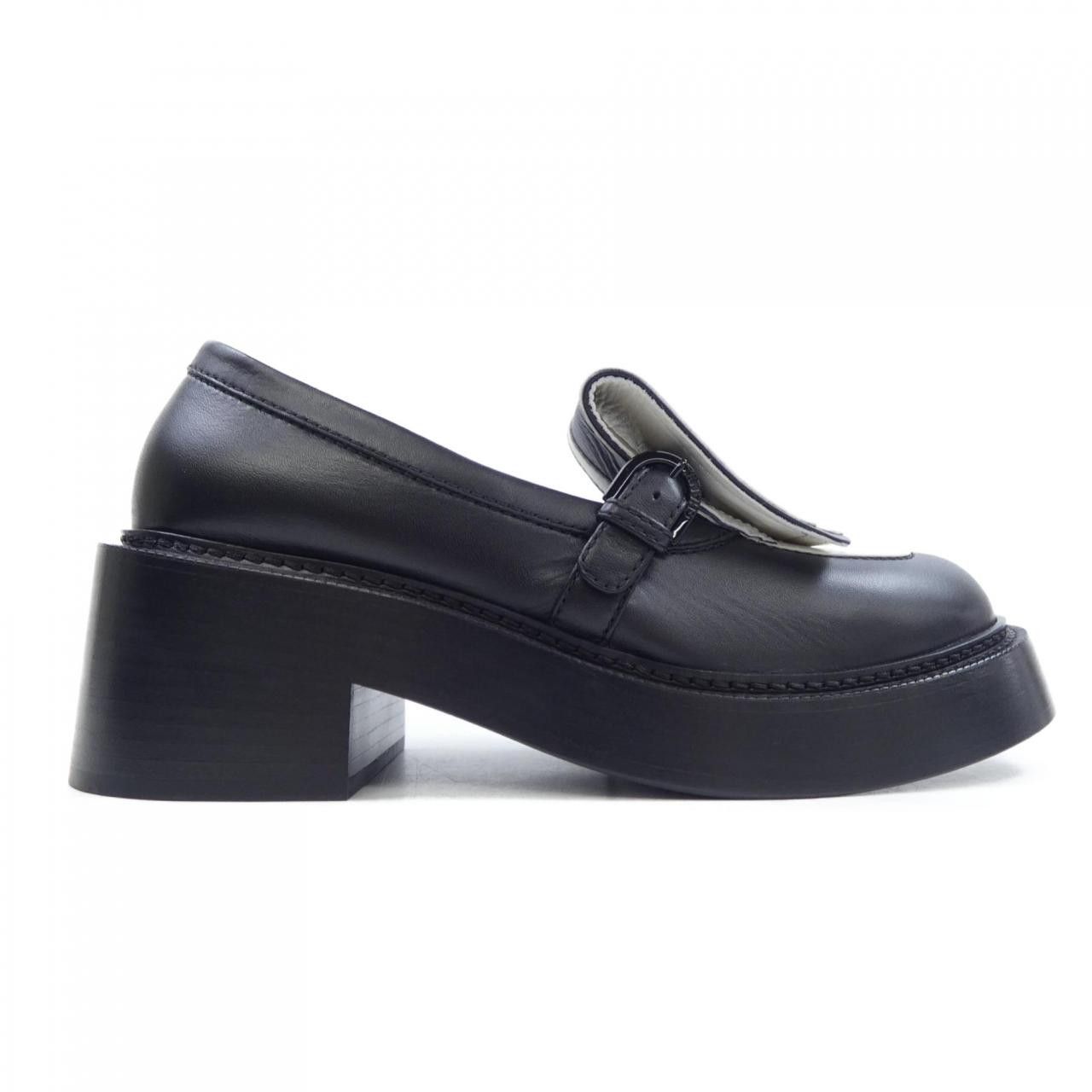 Chanel Chanel G45769B17121 Calfskin Shoes Leather Shoes G45769B17121 DUTY FREE for USA