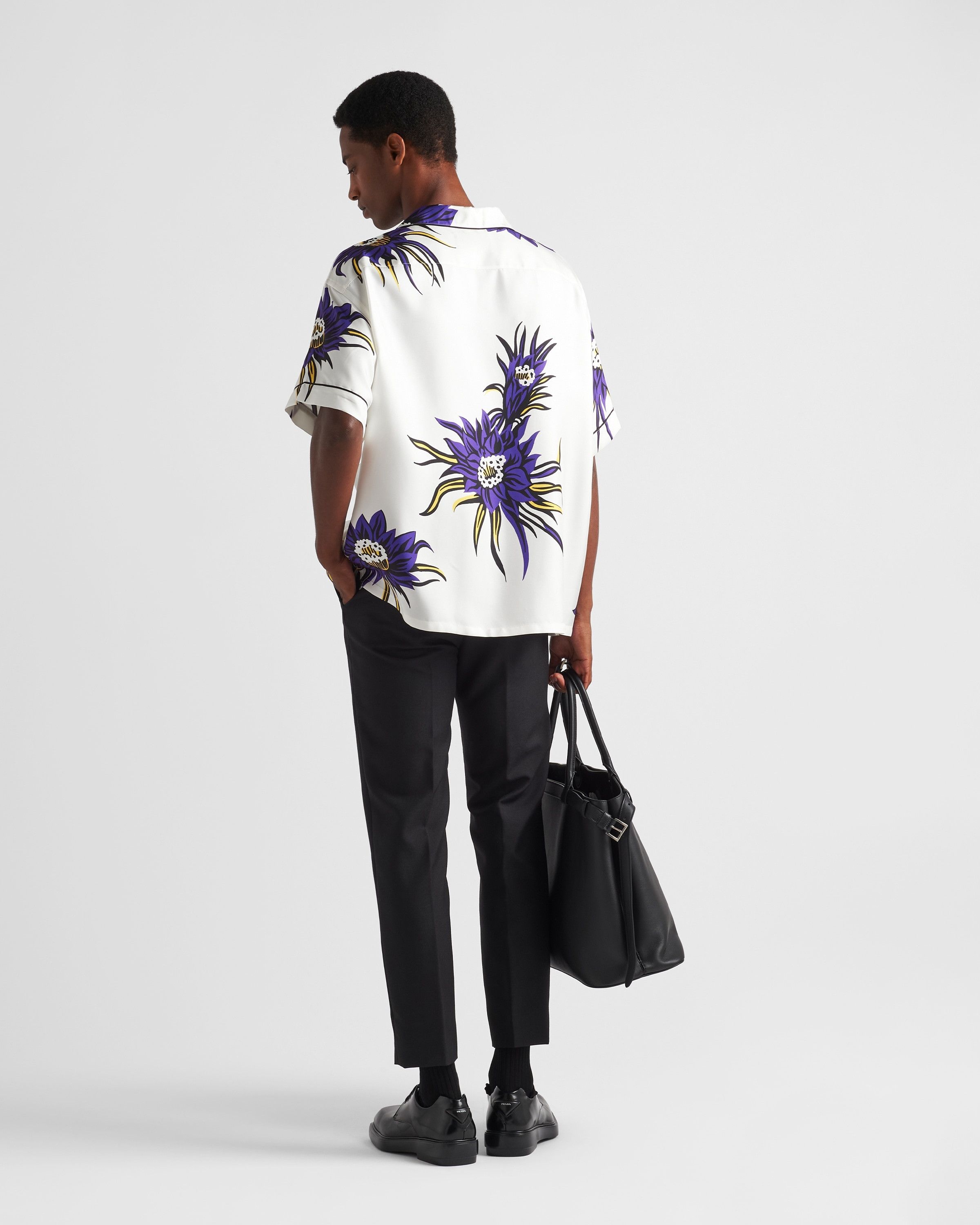 Prada o1bcso1str1025 Twill Lilium Short Sleeve Silk Shirt Size US L / EU 52-54 / 3 - 5 Thumbnail