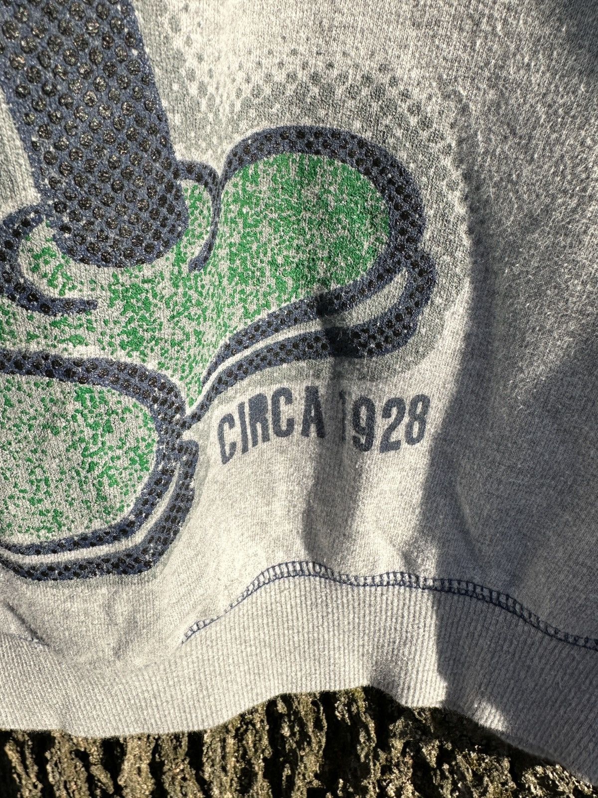 Disney × Mickey Mouse × Vintage Vintage Mickey Mouse Circa Sweatshirt Size US M / EU 48-50 / 2 - 2 Thumbnail