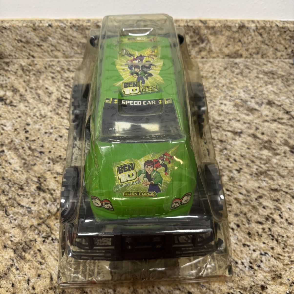 Cartoon Network × Vintage Ben 10 Alien Force Big Wheel Cross-Country Car Monster Truck Size ONE SIZE - 7 Thumbnail
