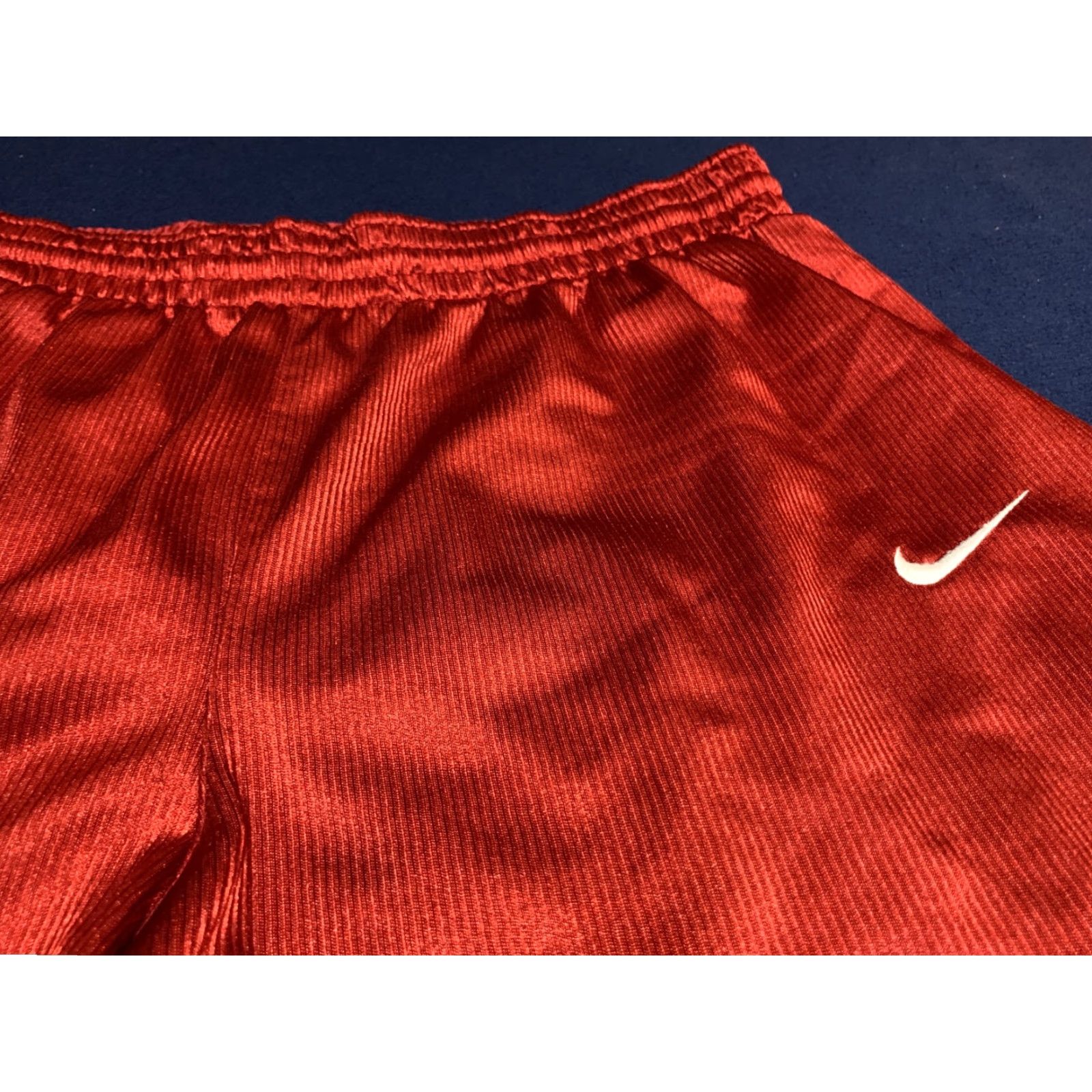 Nike VINTAGE Nike Athletic Shorts Mens Large Red 2000s Activewear Size US 33 - 2 Thumbnail