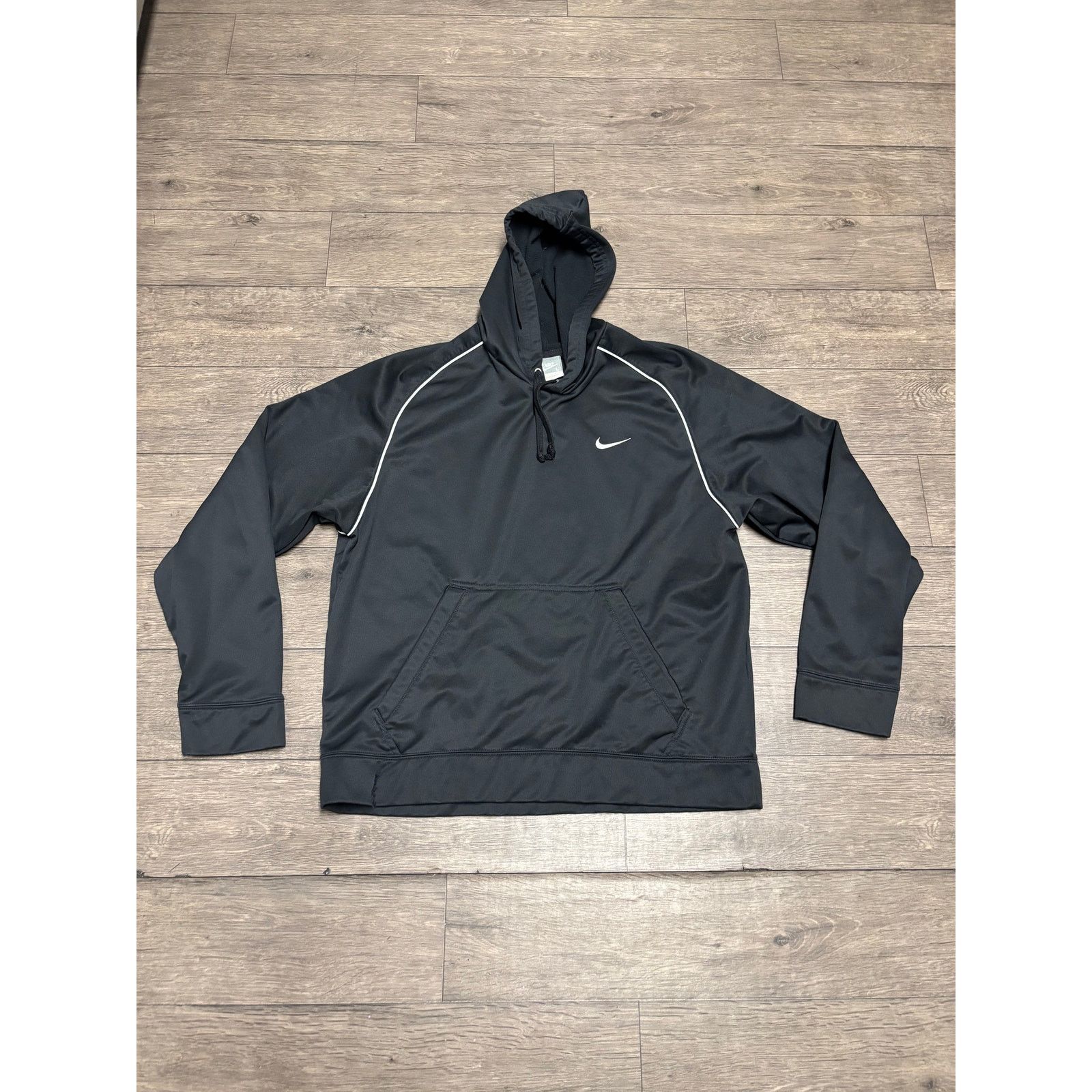 Nike × Vintage Vintage Nike Black Hoodie 00s Sz L Size US L / EU 52-54 / 3 - 1 Thumbnail
