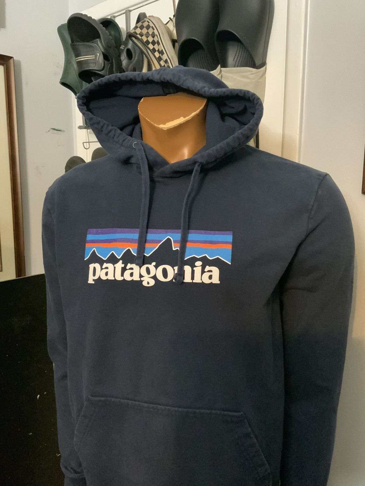 Patagonia Patagonia Worn P-6 Mountain Range Uprisal Pullover Hoodie Size US M / EU 48-50 / 2 - 7 Thumbnail