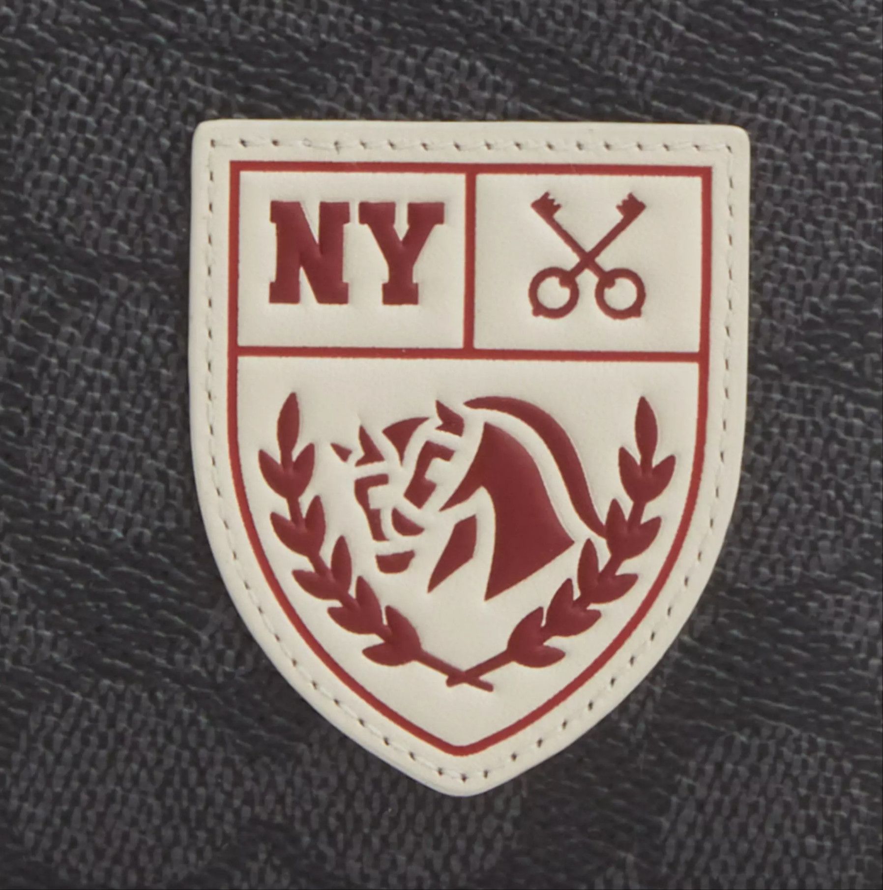 Coach Passport Card Case In Signature Canvas With Patches CY902 Size ONE SIZE - 8 Thumbnail