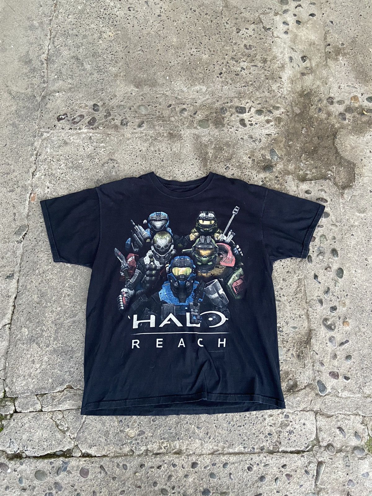 Vintage Vintage halo reach t shirt Size US L / EU 52-54 / 3 - 1 Thumbnail