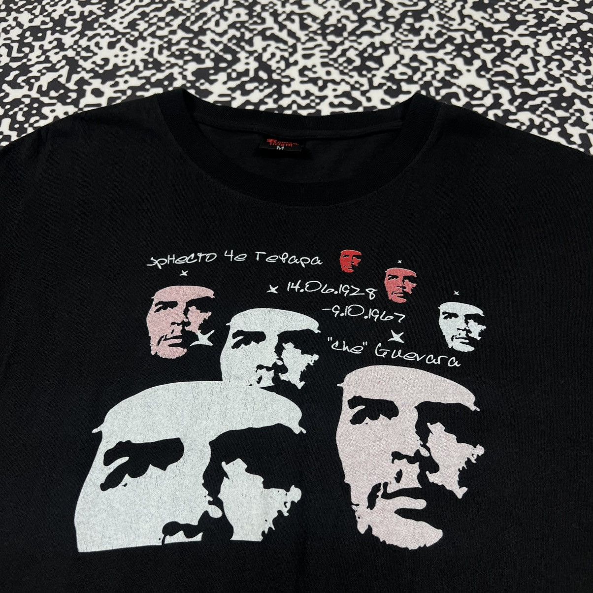 Vintage Vintage 00s Che Guevara Band Revolution Rage Style T-shirt Size US M / EU 48-50 / 2 - 6 Thumbnail