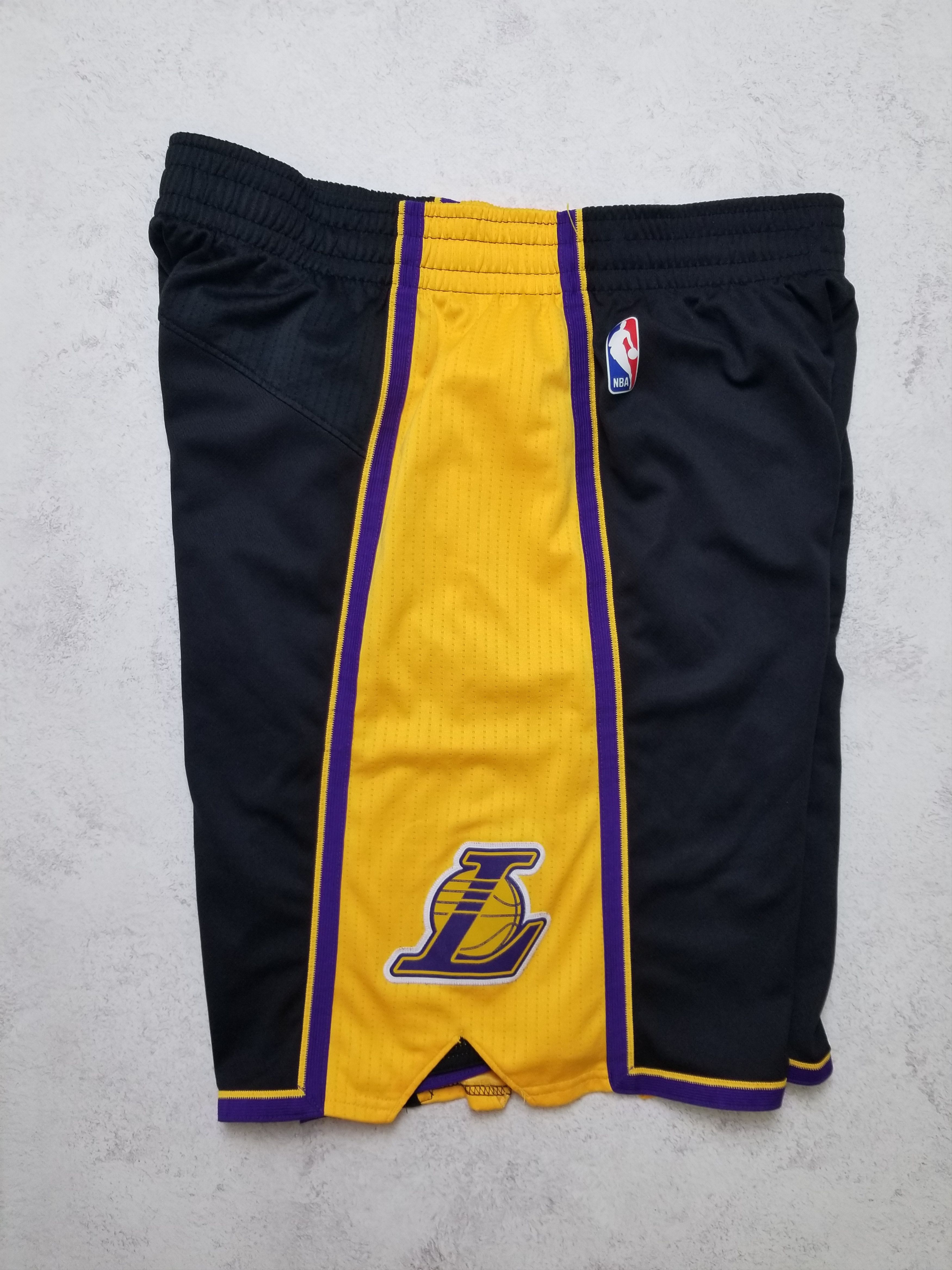 Adidas Hollywood Nights Los Angeles Lakers Black Shorts Size XL Size US 36 / EU 52 - 3 Thumbnail