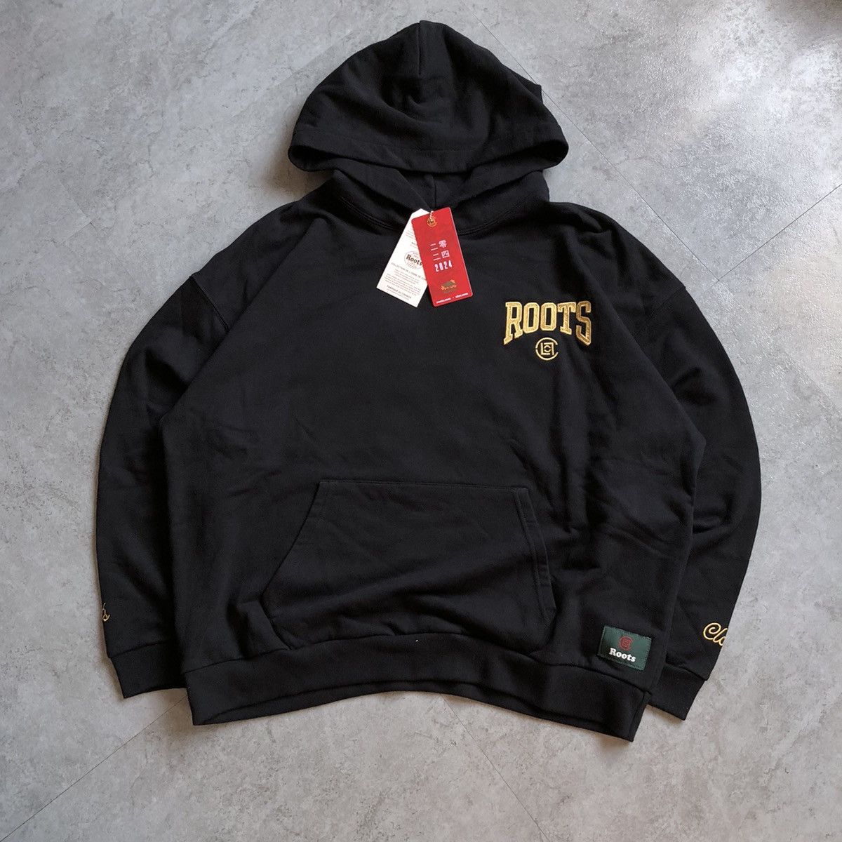 CLOT × Roots ROOTS X CLOT NEW YEAR HOODIE Size US L / EU 52-54 / 3 - 4 Thumbnail