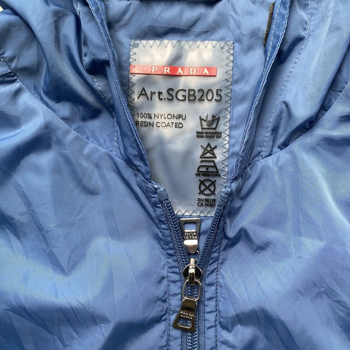 Prada Vintage Prada Nylon Vest Hoodie Size L / US 10 / IT 46 - 4 Thumbnail