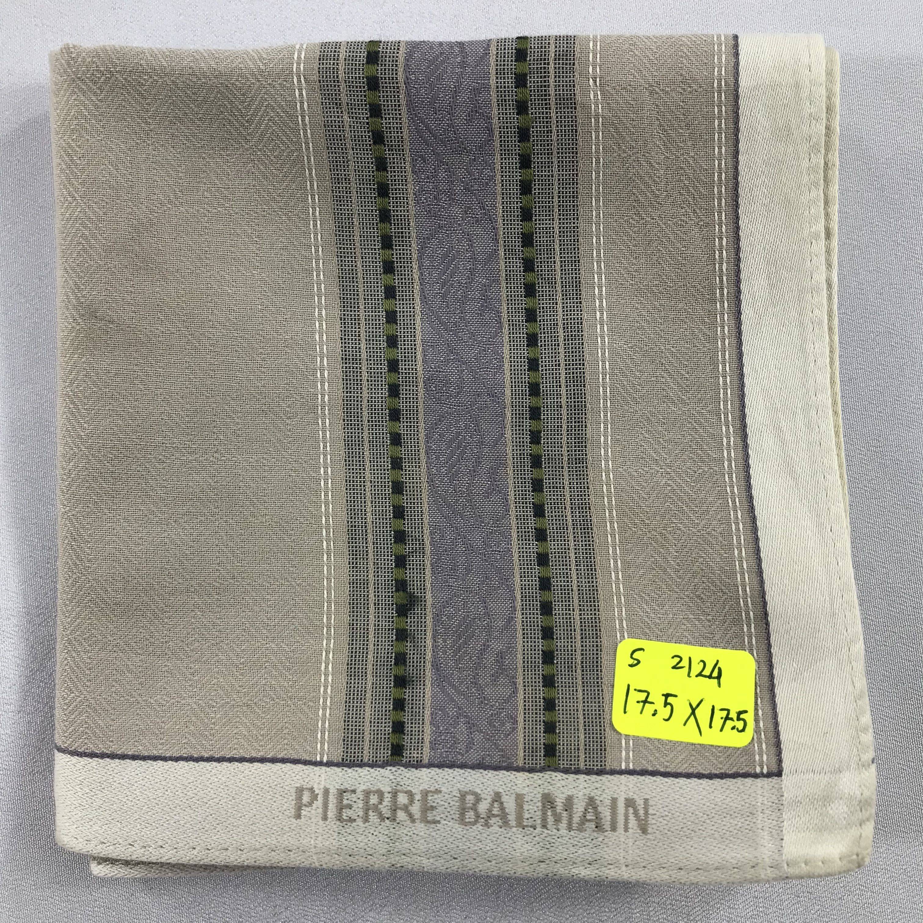 Pierre Balmain × Vintage Pierre Balmain Bandana / Handkerchief / Neckerchief - S2124 Size ONE SIZE - 5 Thumbnail