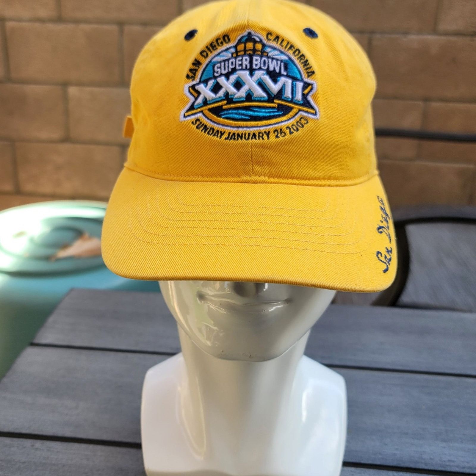 Reebok Vtg Reebok 2003 Super Bowl XXXVII San Diego California Hat Size ONE SIZE - 2 Thumbnail