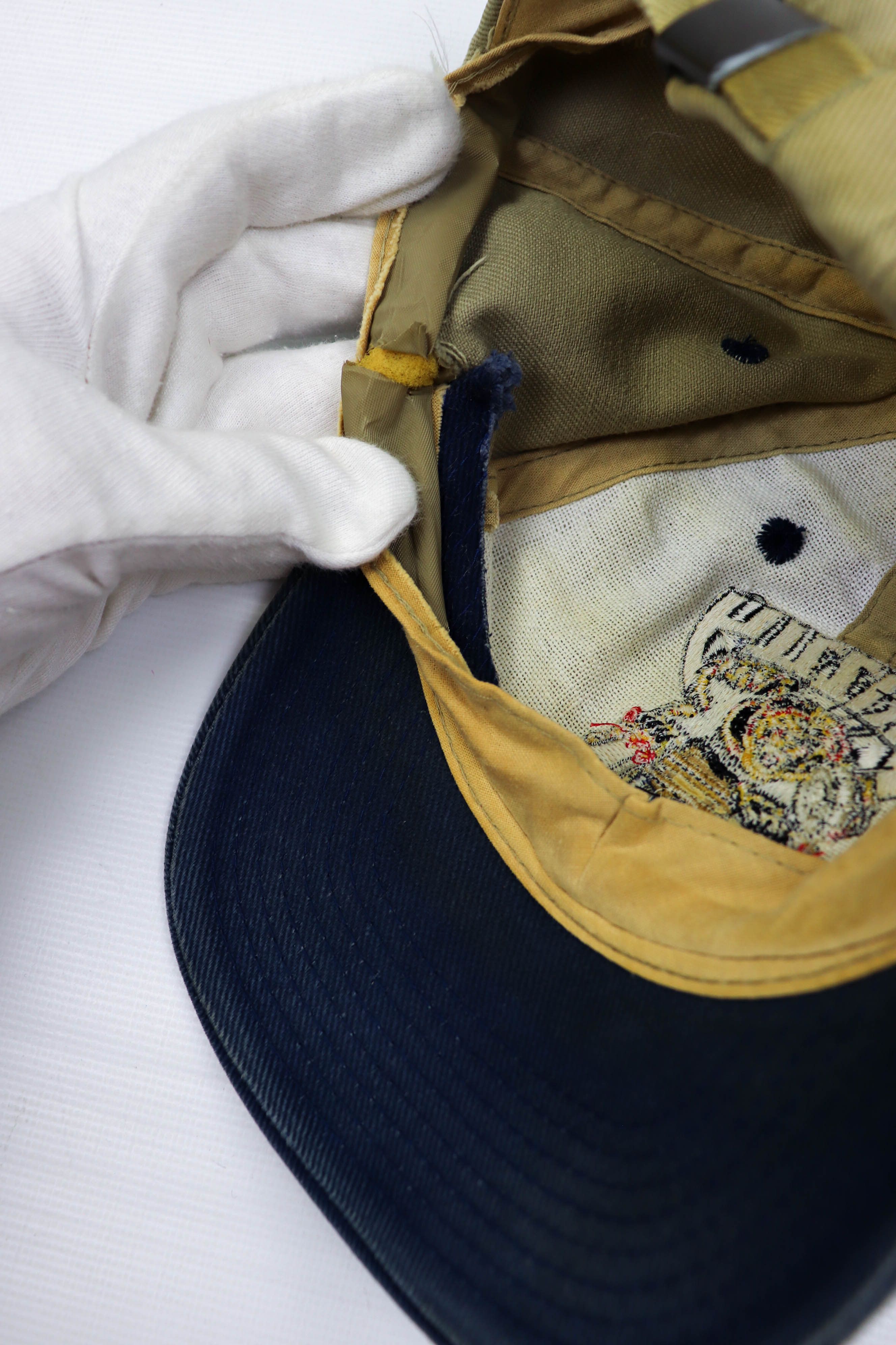 Vintage Vintage Distressed Scheuchzer Grizzly101 Rail Train Logo Cap Size ONE SIZE - 13 Thumbnail