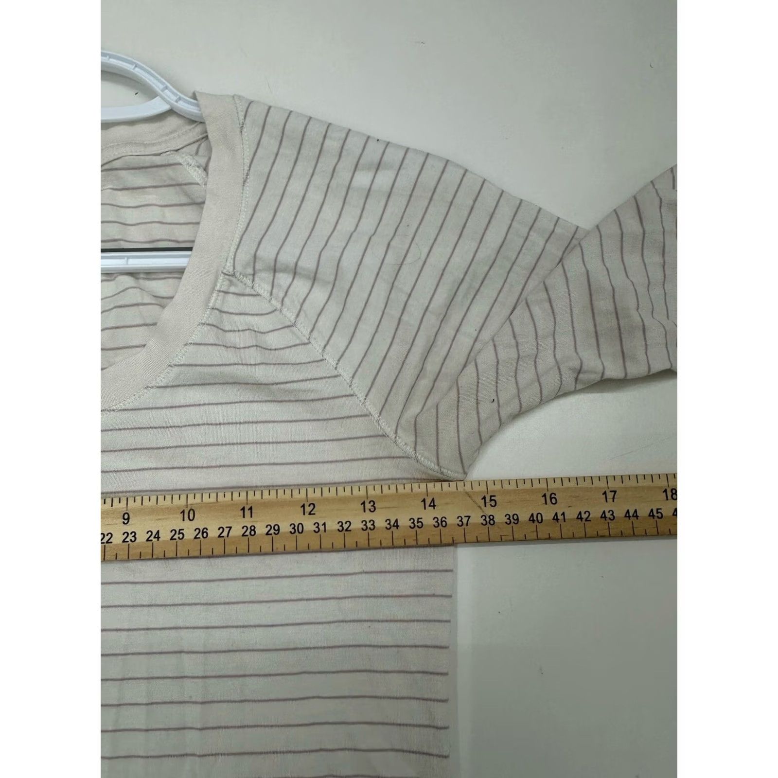 Vintage Calia by Carrie Underwood Top Womens Size XS White Pink Striped Long Sleeve Size XS / US 0-2 / IT 36-38 - 7 Thumbnail