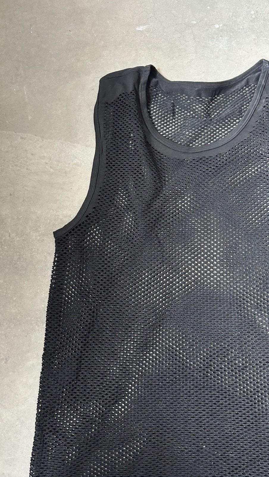 Vintage MESH TOP Size US M / EU 48-50 / 2 - 4 Thumbnail