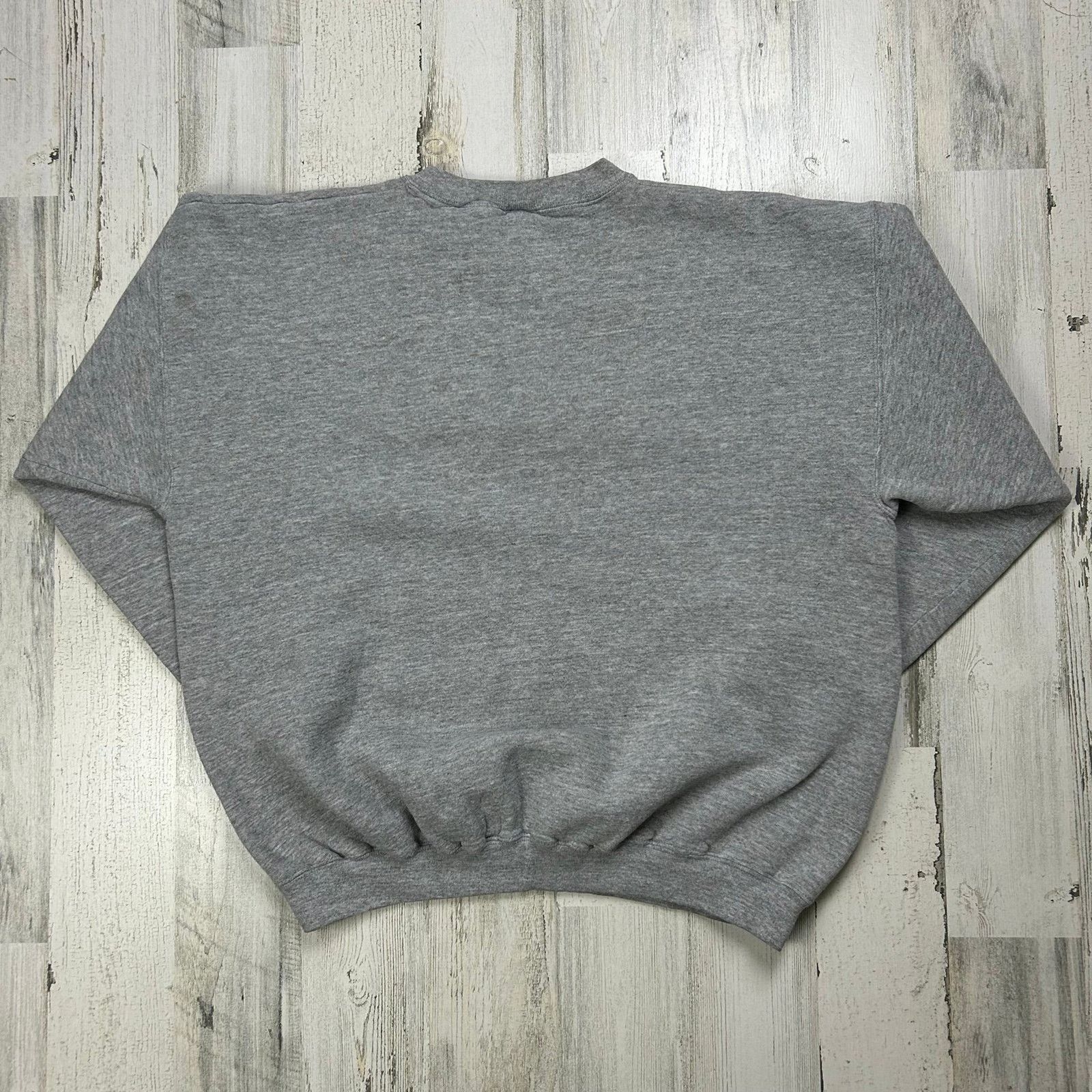 Disney × Vintage Vintage Disney Mickey Mouse Crewneck Size US L / EU 52-54 / 3 - 6 Thumbnail