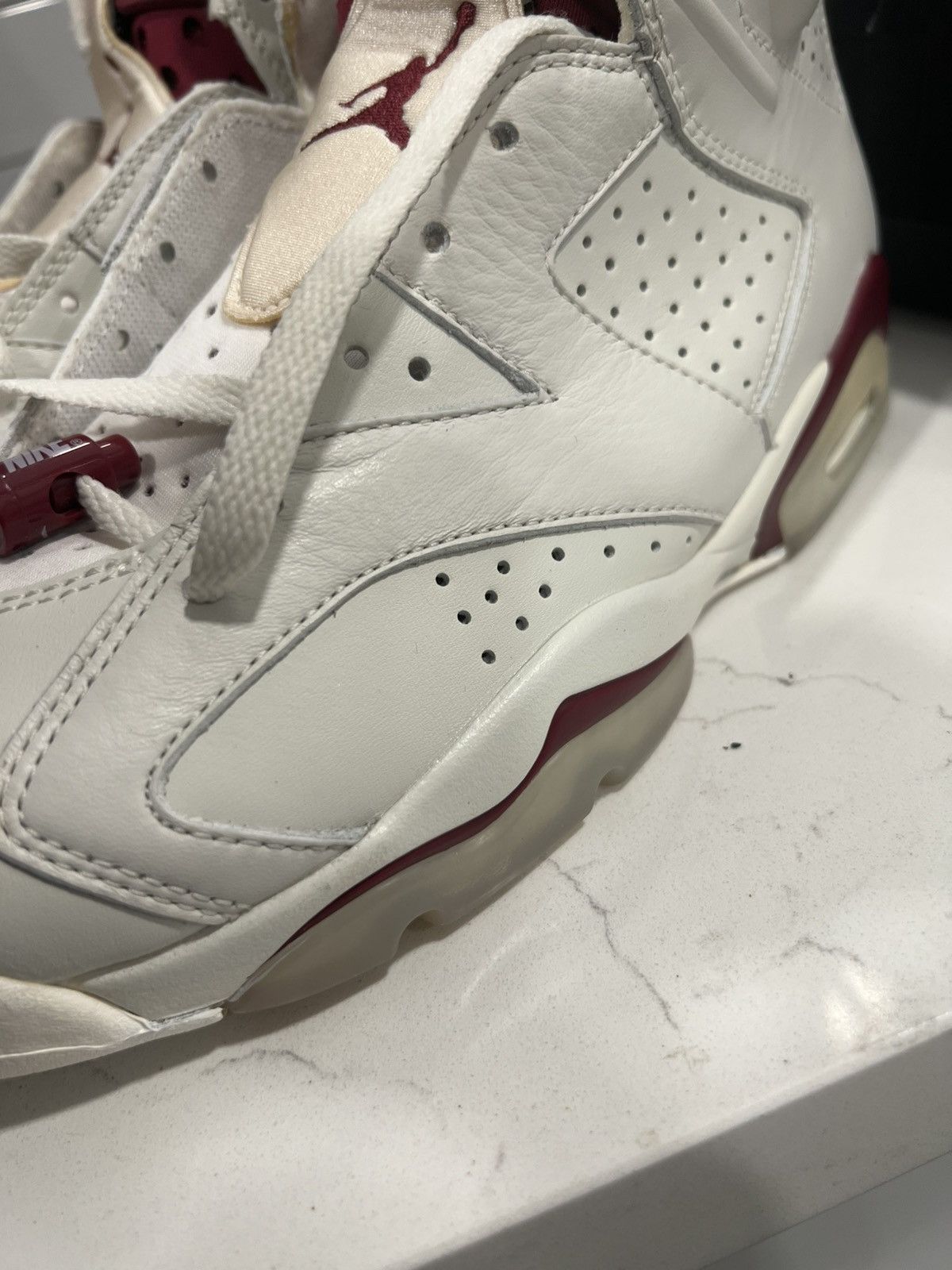 Jordan Brand Nike Jordan 6 maroon retro 2015 sz 8 Size US 8 / EU 41 - 3 Thumbnail