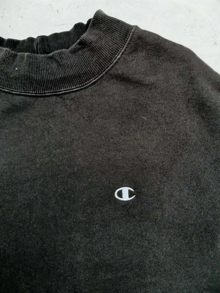 Champion Rare!!! Champion Embroidered Logo Sweatshirt Size US L / EU 52-54 / 3 - 5 Thumbnail