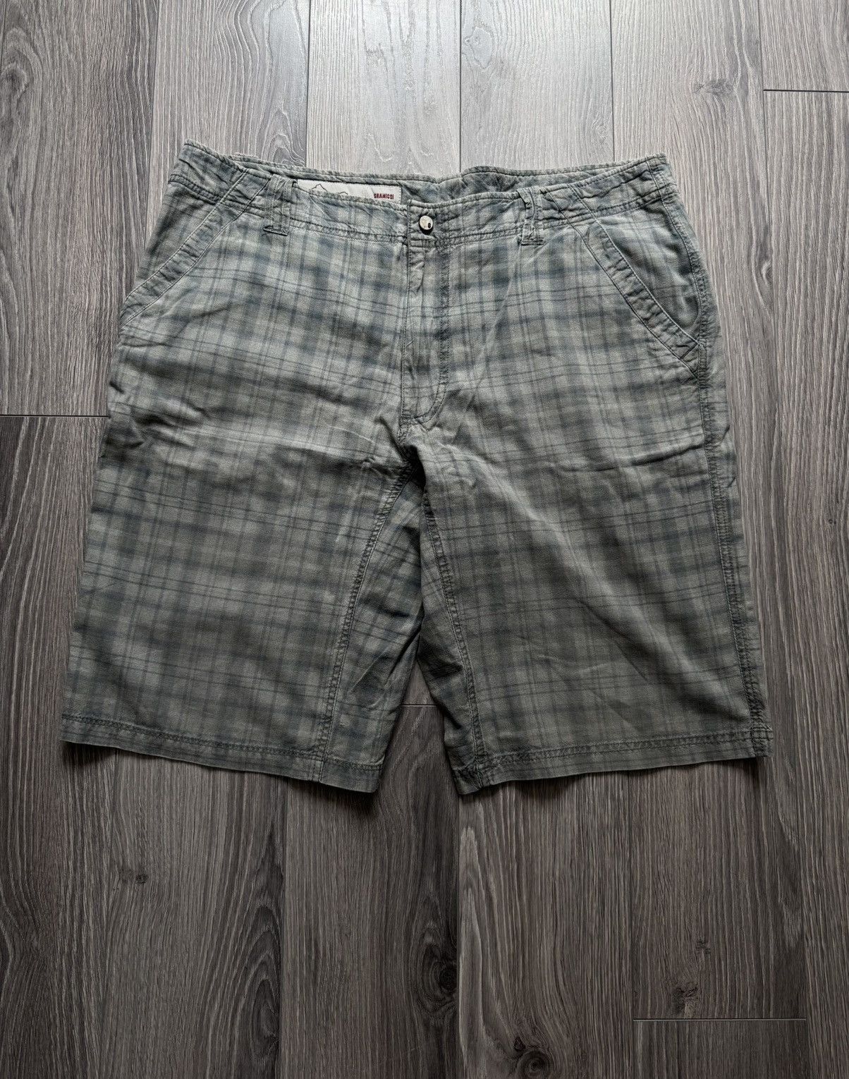 Gramicci Gramicci Swell Shorts (Shadow Plaid) 40 Size US 40 / EU 56 - 1 Thumbnail