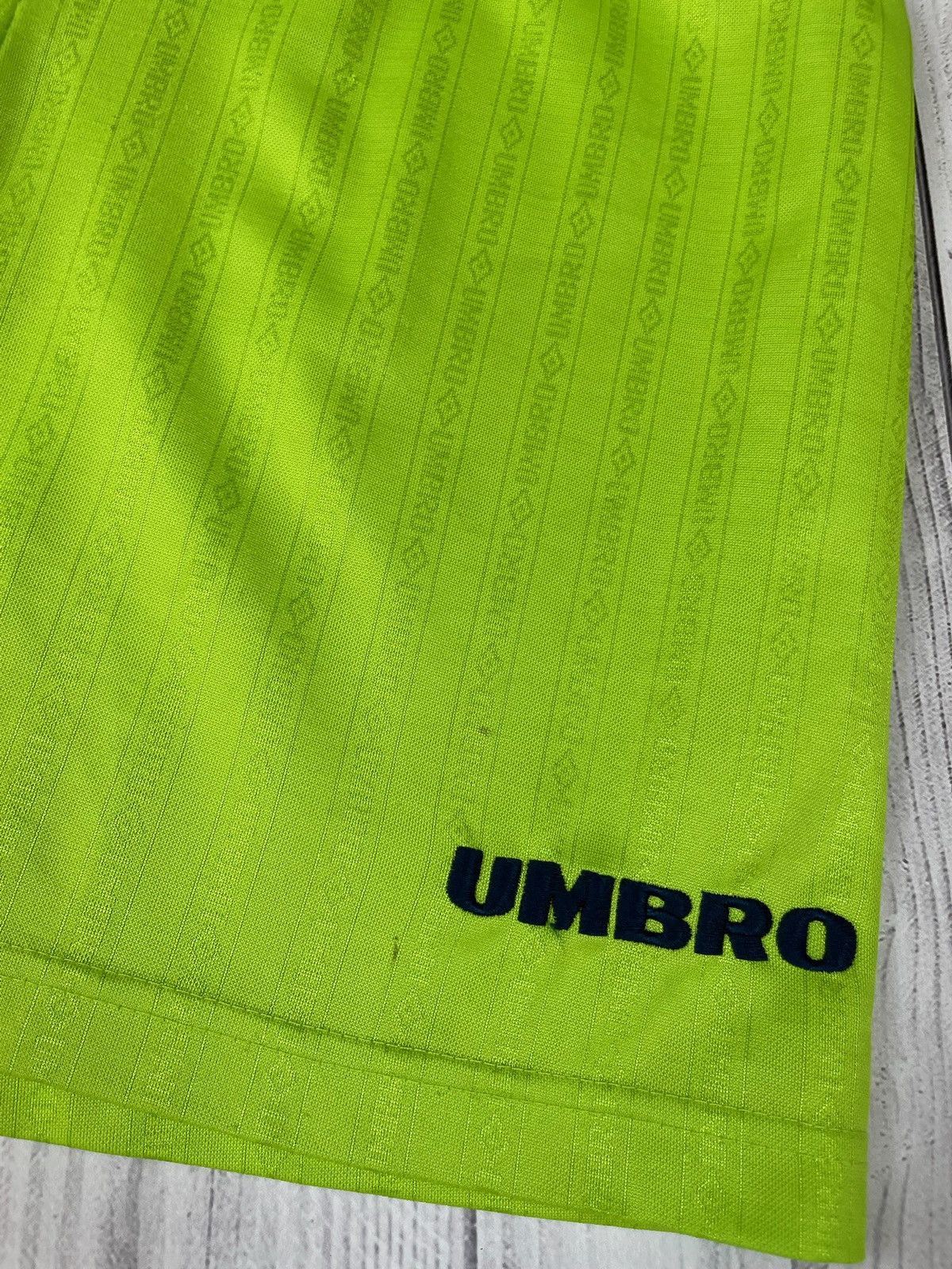 Umbro Vintage umbro England green shorts size S rare away Size US 30 / EU 46 - 4 Thumbnail
