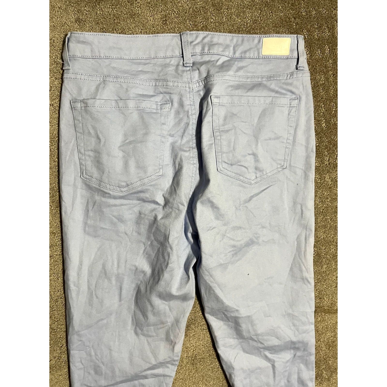 Jones New York JONES NEW YORK Lexington Capri Jeans - Jeans - Women - Size 8 - Light Blue - 33" Waist - Vintage? (No) - 2010s? - Womens Size 30" / US 8 / IT 44 - 2 Thumbnail