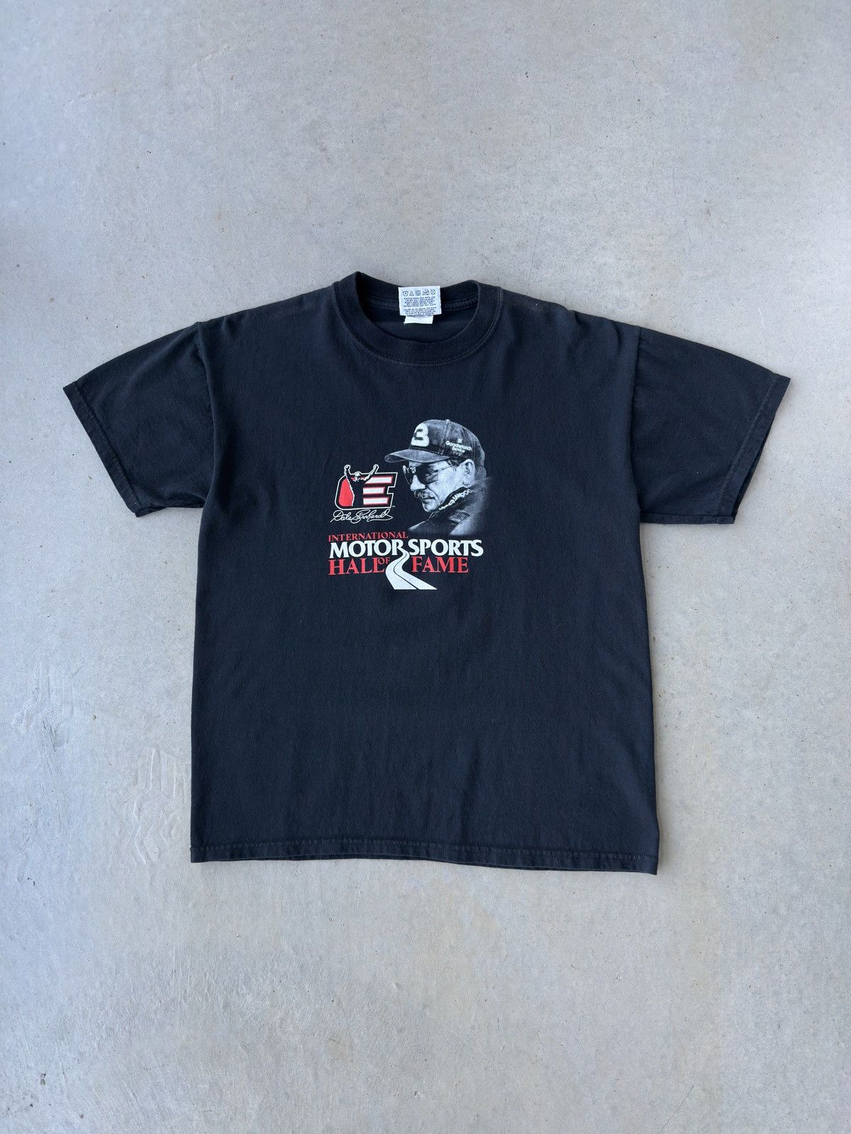 Chase Authentics Vintage Dale Sr Nascar Hall of Fame Racing T Shirt Size US M / EU 48-50 / 2 - 1 Thumbnail