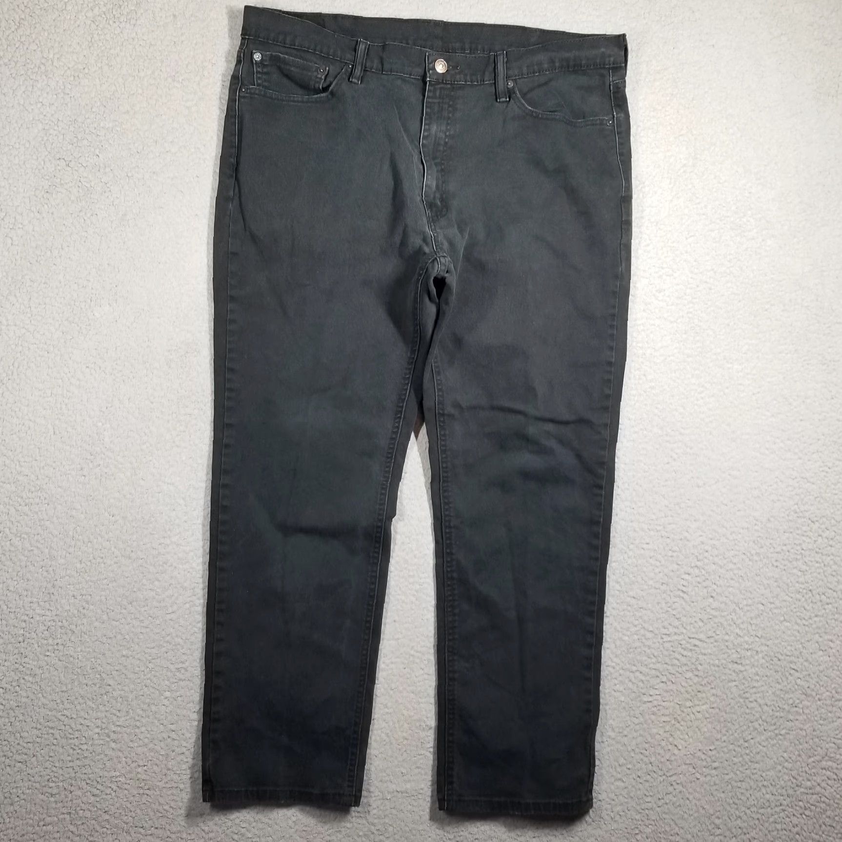 Levi's Levi's Jeans Mens 38x30 Black Charcoal Denim Straight Waist 38 Inseam 30 Regular Pockets Logo Nicaragua Vintage? No. Size US 38 / EU 54 - 2 Thumbnail