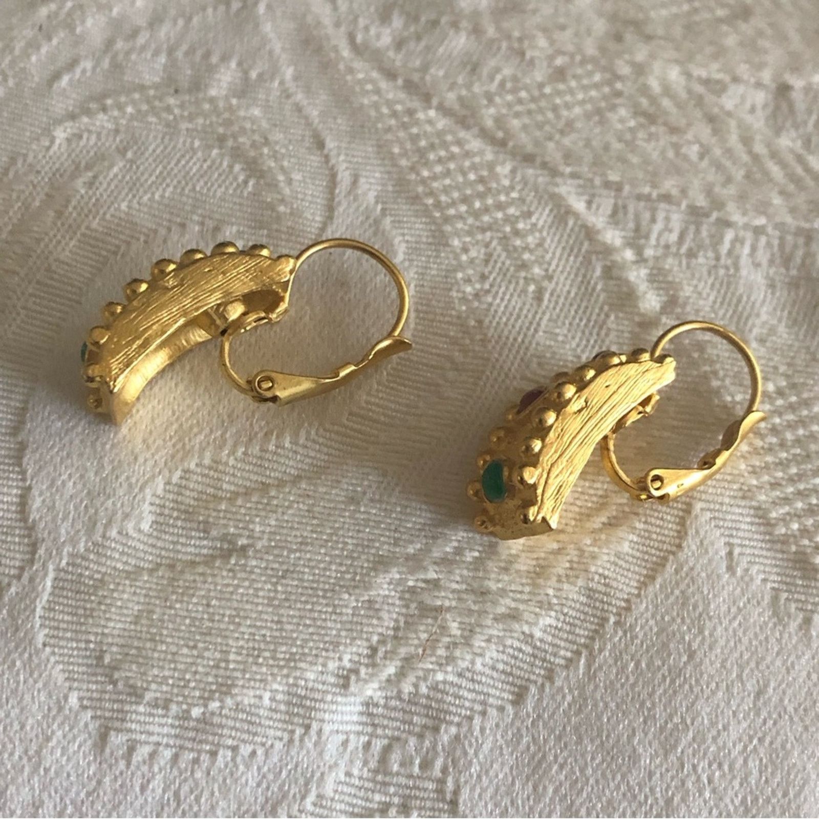 Vintage Vintage regal look triple cabochon stone lever back earrings Size ONE SIZE - 3 Thumbnail