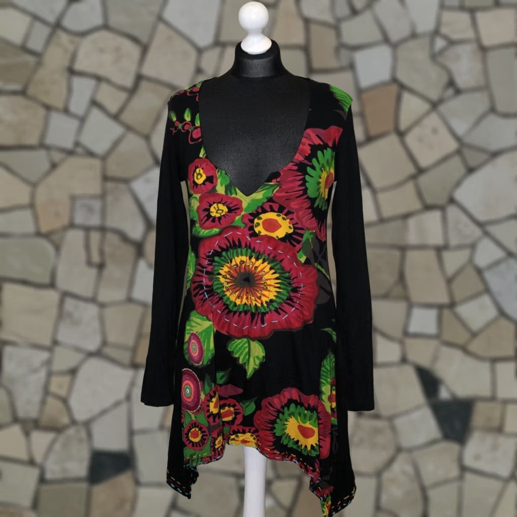 Desigual Desigual Womens Tunic Shirt XL Multicoloured Long Sleeve, Shirt, Womens XL Desigual Tunic Shirt, Multicoloured Women’s XL Tunic Shirt Size XL / US 12-14 / IT 48-50 - 1 Thumbnail