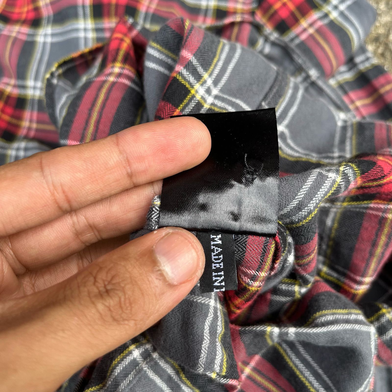 Haider Ackermann Haider Ackermann Plaid Flannel Shit Size US S / EU 44-46 / 1 - 5 Thumbnail